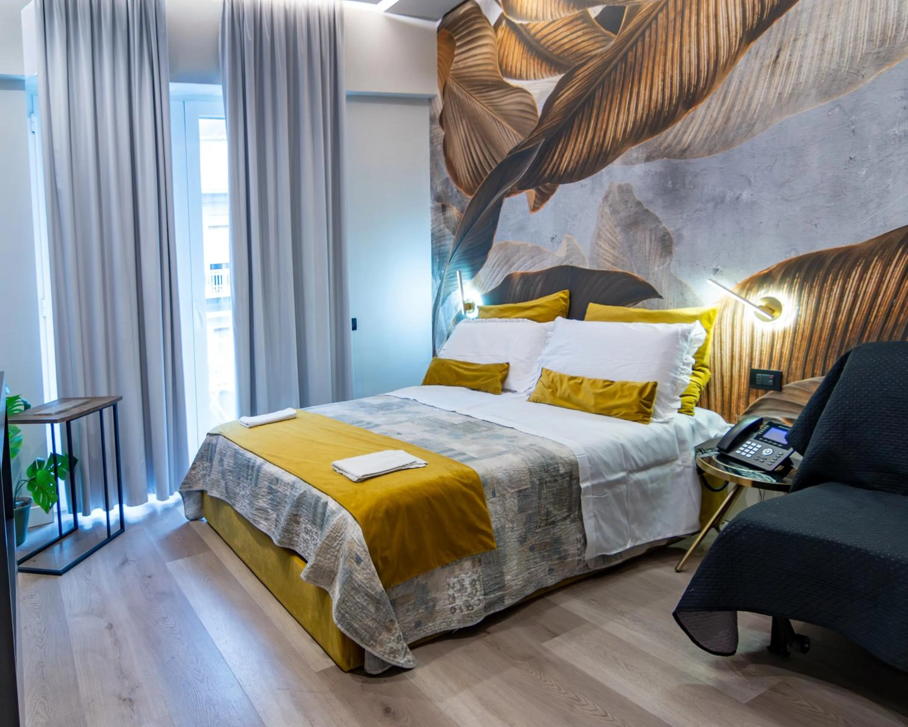 Standard King Room in VESUVIANUS Rooms and More