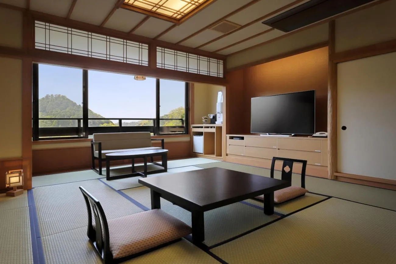 Standard Family Room in Ryokusuitei