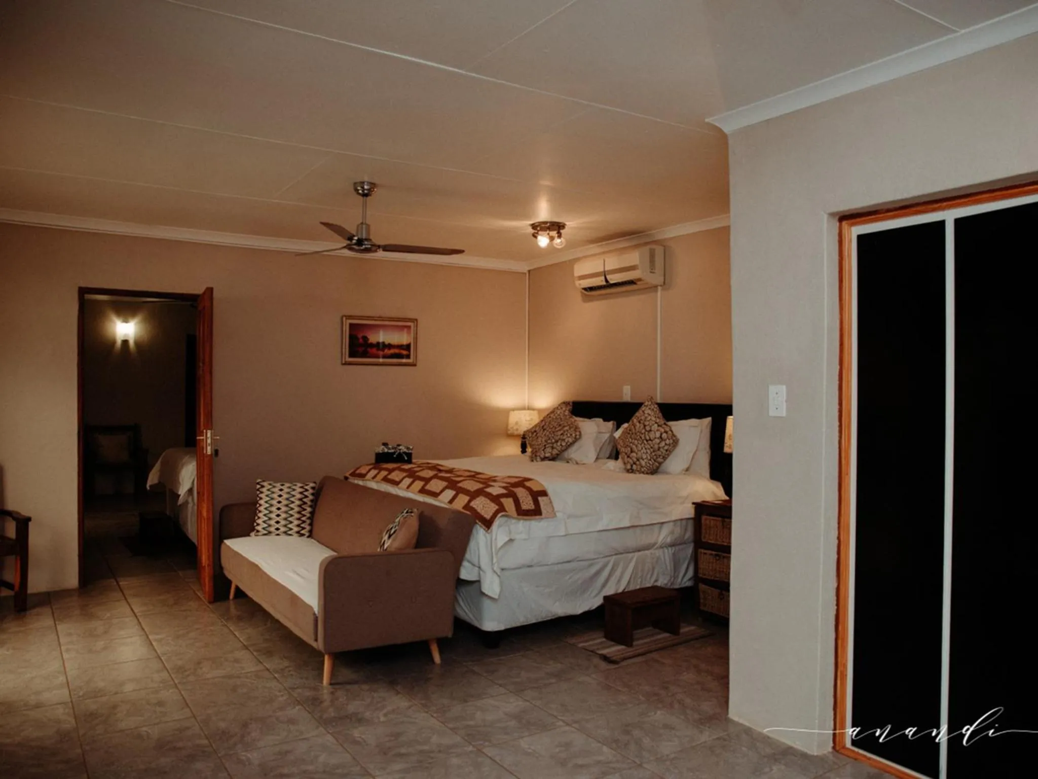 Family Unit in Foreva Wild