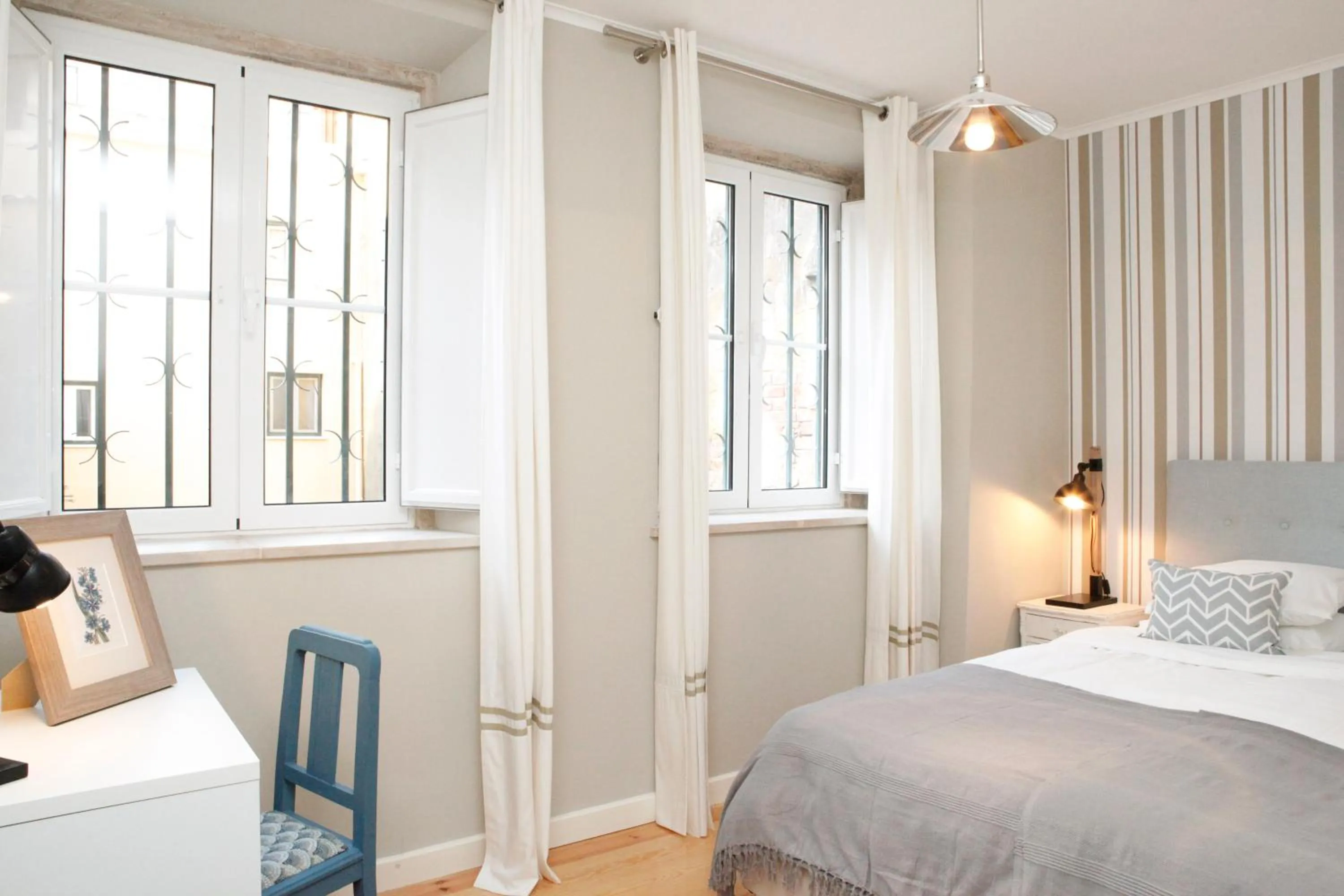 One-Bedroom Apartment with Mezzanine - Ground Floor in Flores Guest House