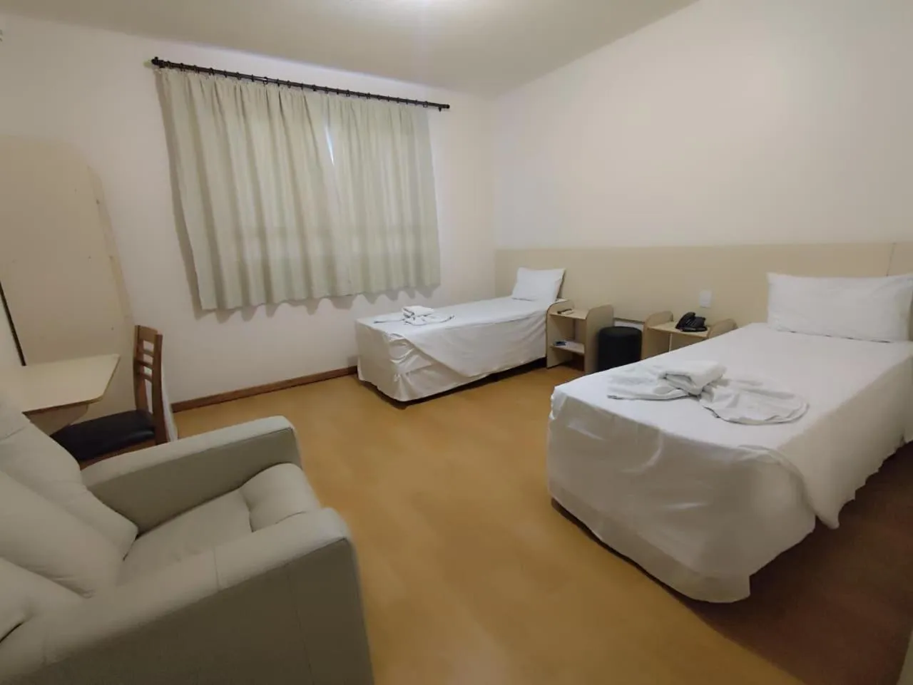 Standard Twin Room - single occupancy in Vespasiano Hotel Telêmaco Borba