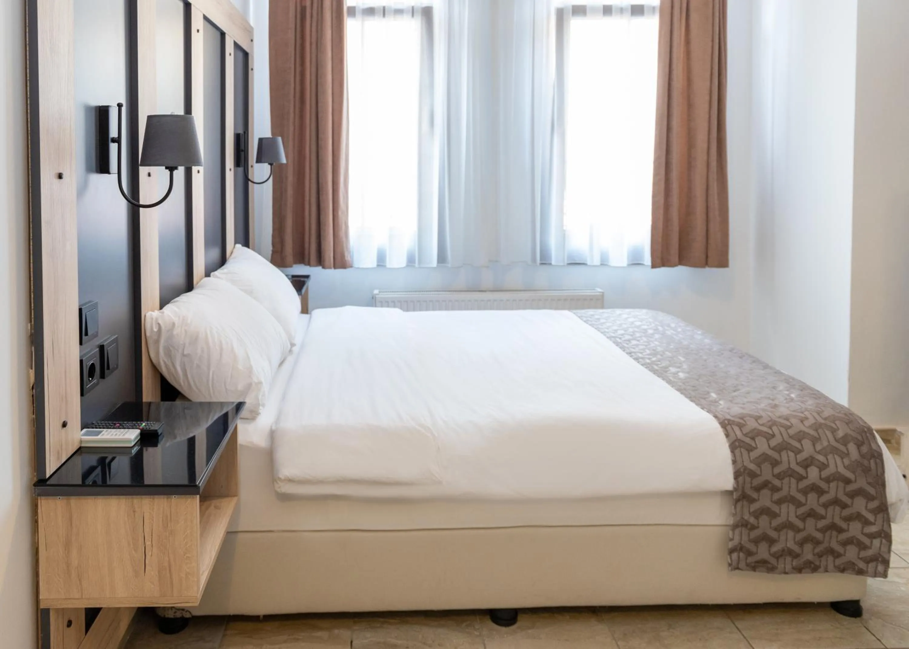 Standard Double Room in Galley Hotel