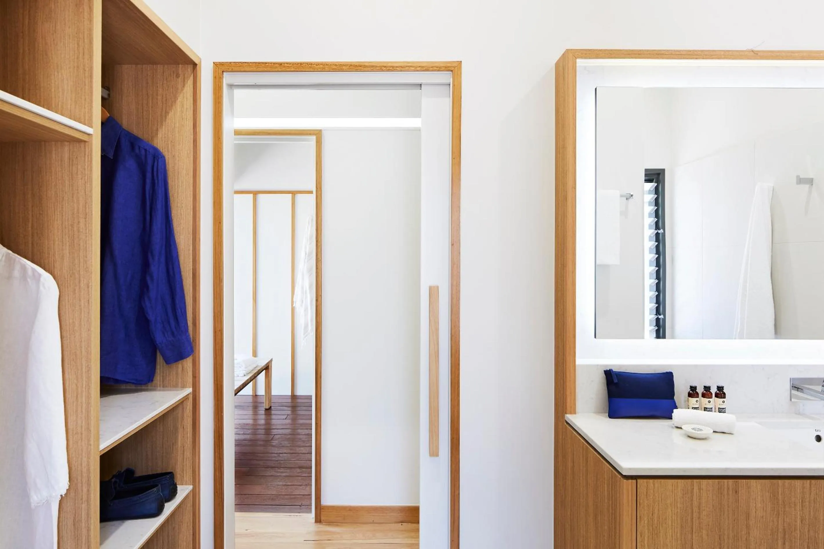 Luxury Villa in Elements Of Byron