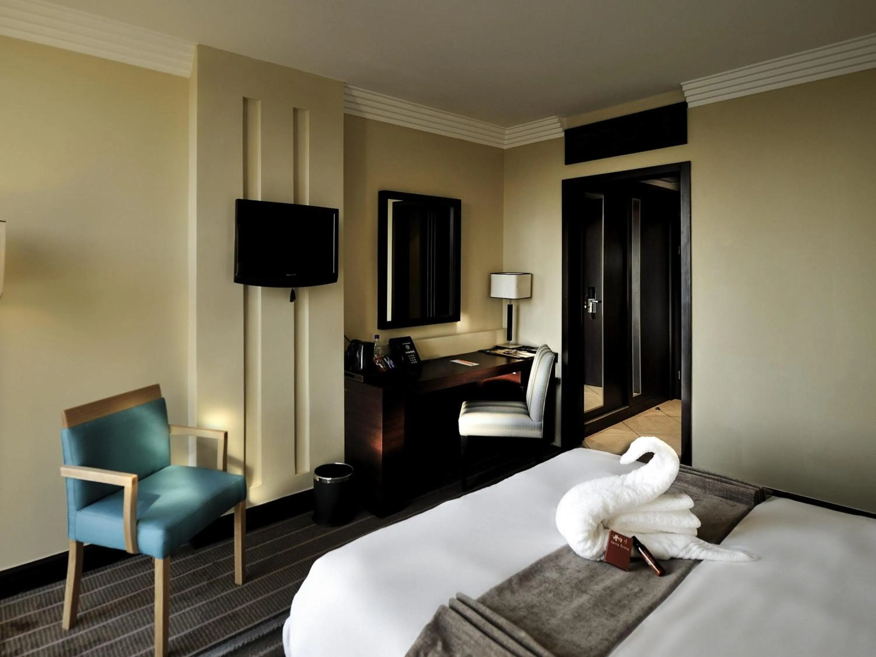 Superior Queen Room with View in Pullman Lubumbashi Grand Karavia.