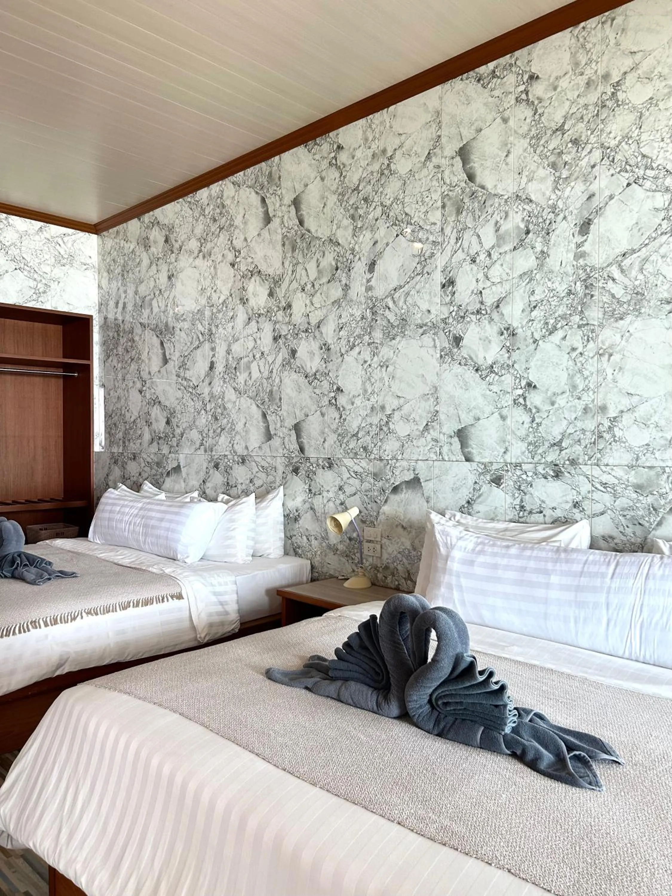 Beach Front Bungalow in Kai Bae Beach Resort Koh Chang