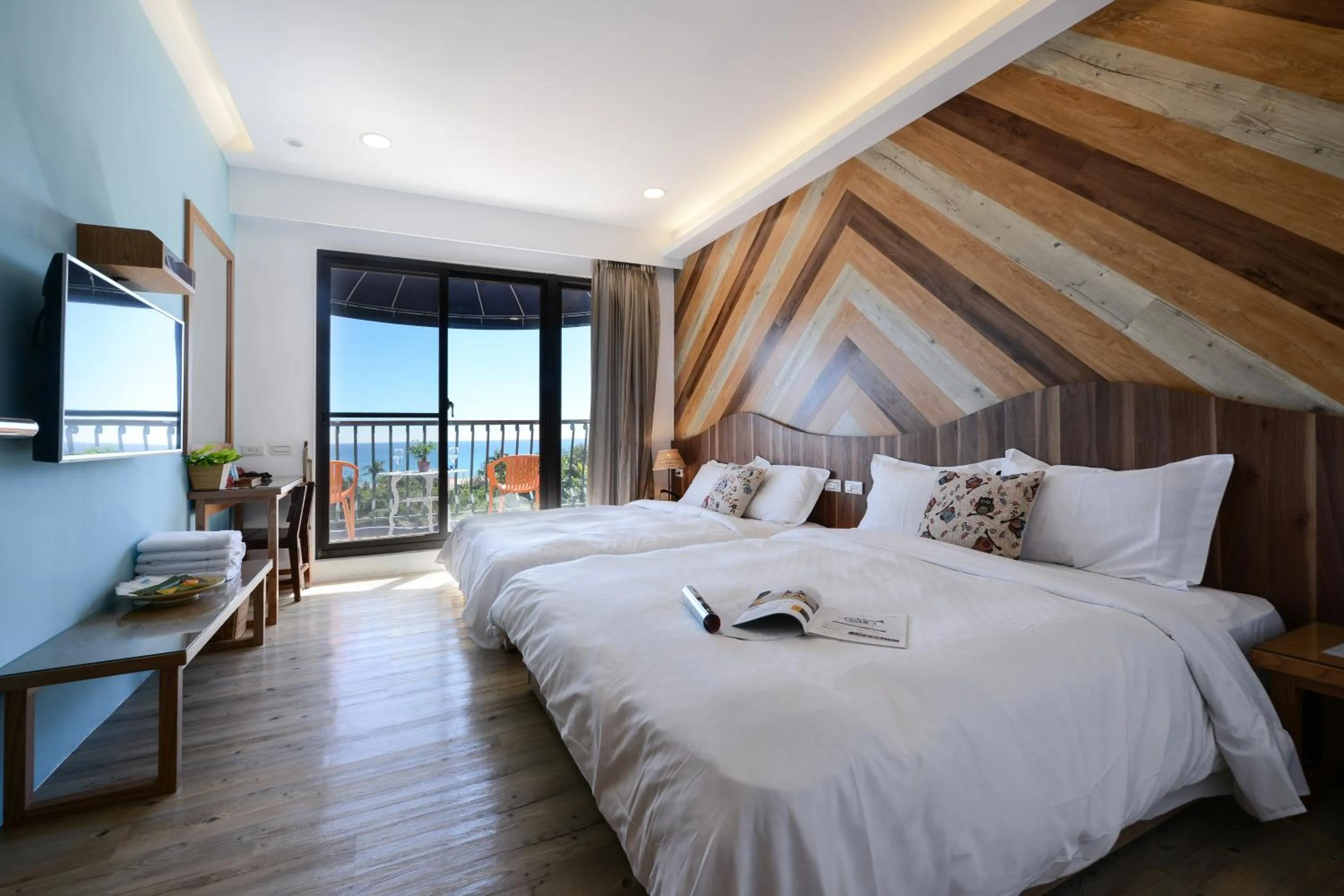 Standard Quadruple Room with Sea View in Kenting Coast Resort