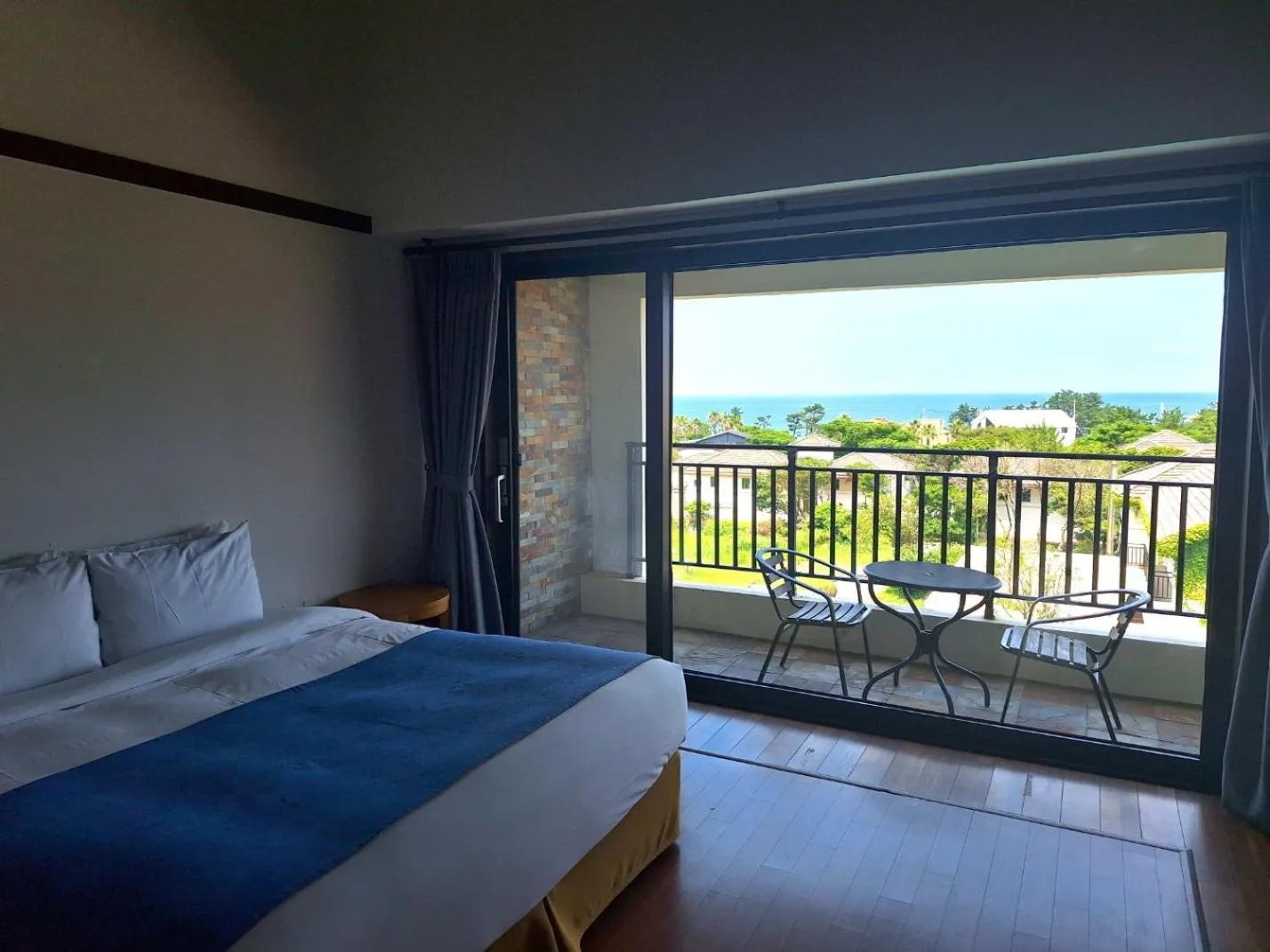 Deluxe Double Room with Sea View in Olle Resort