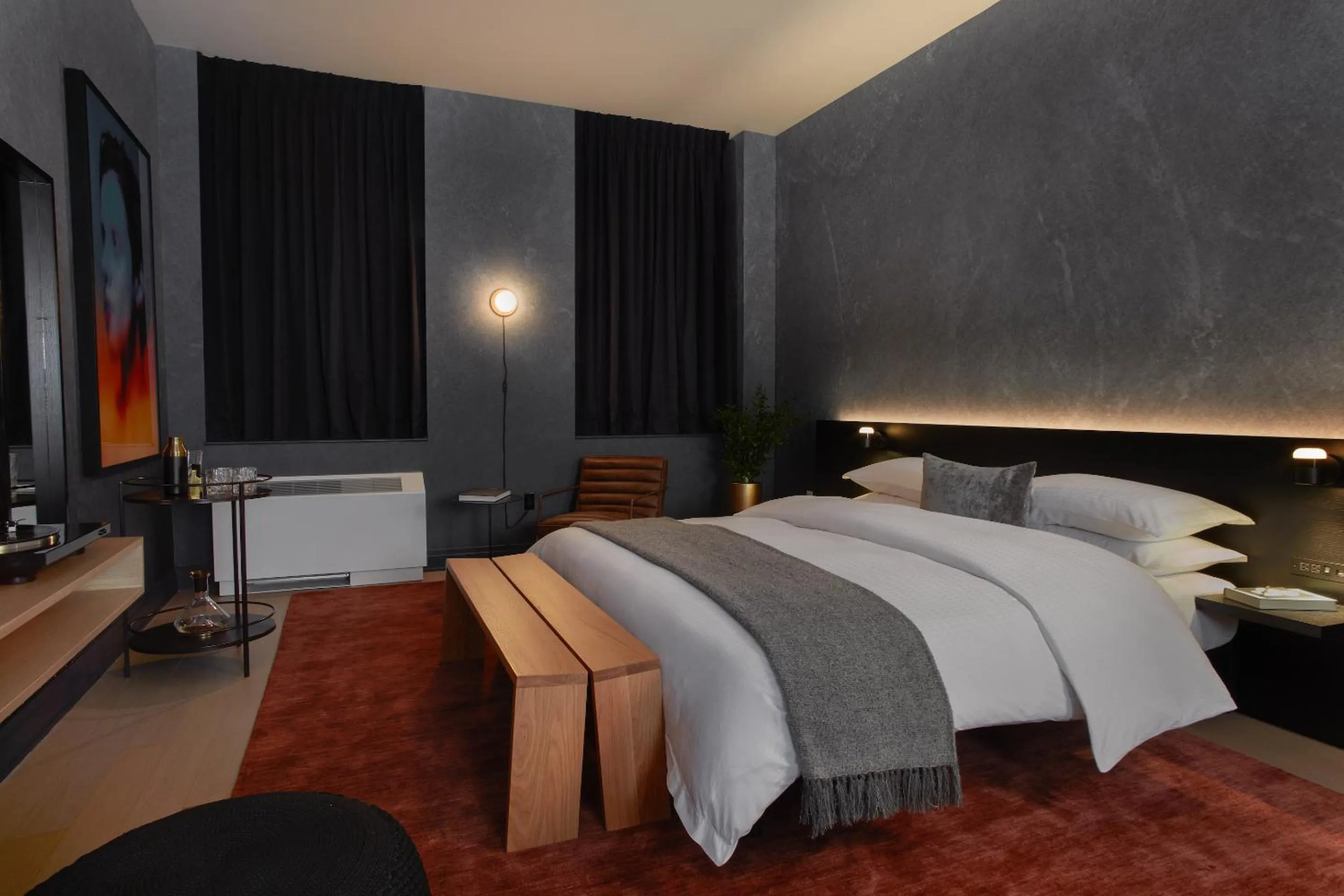 Deluxe King Studio (24/7 Front Desk) in Mint House 70 Pine by Kasa