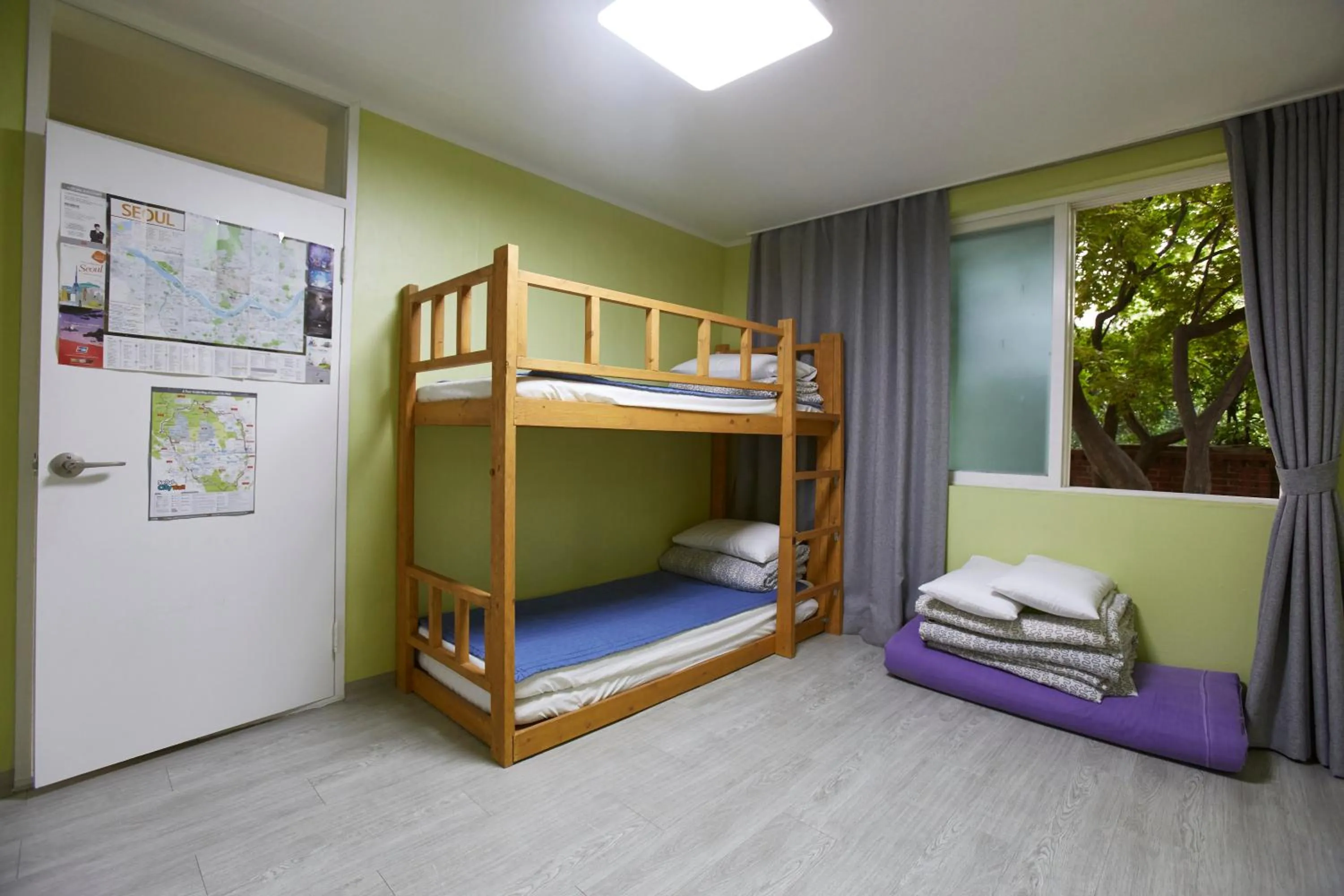 Family Room with Bathroom in Hans House