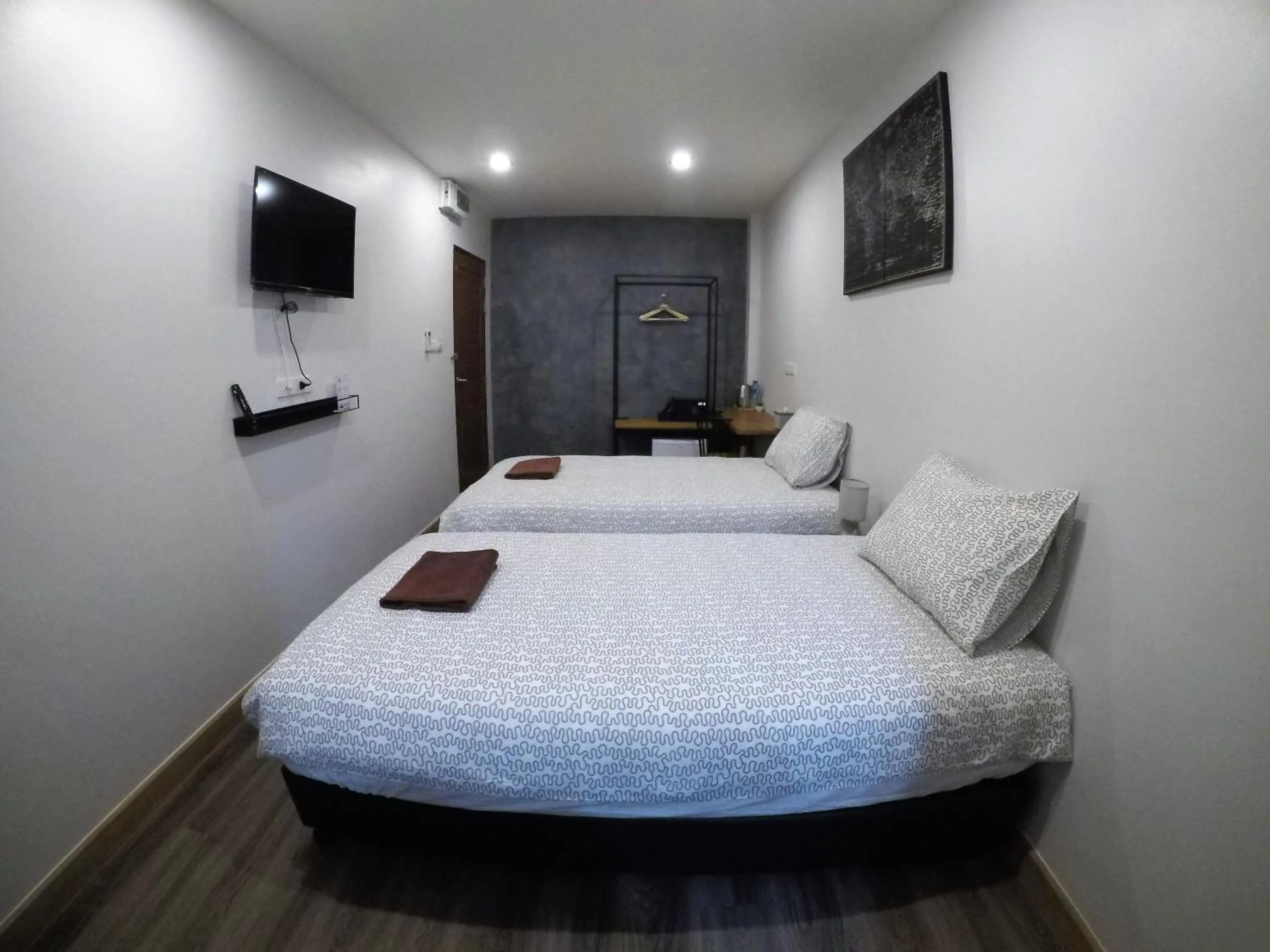 Standard Twin Room in The Ghee House