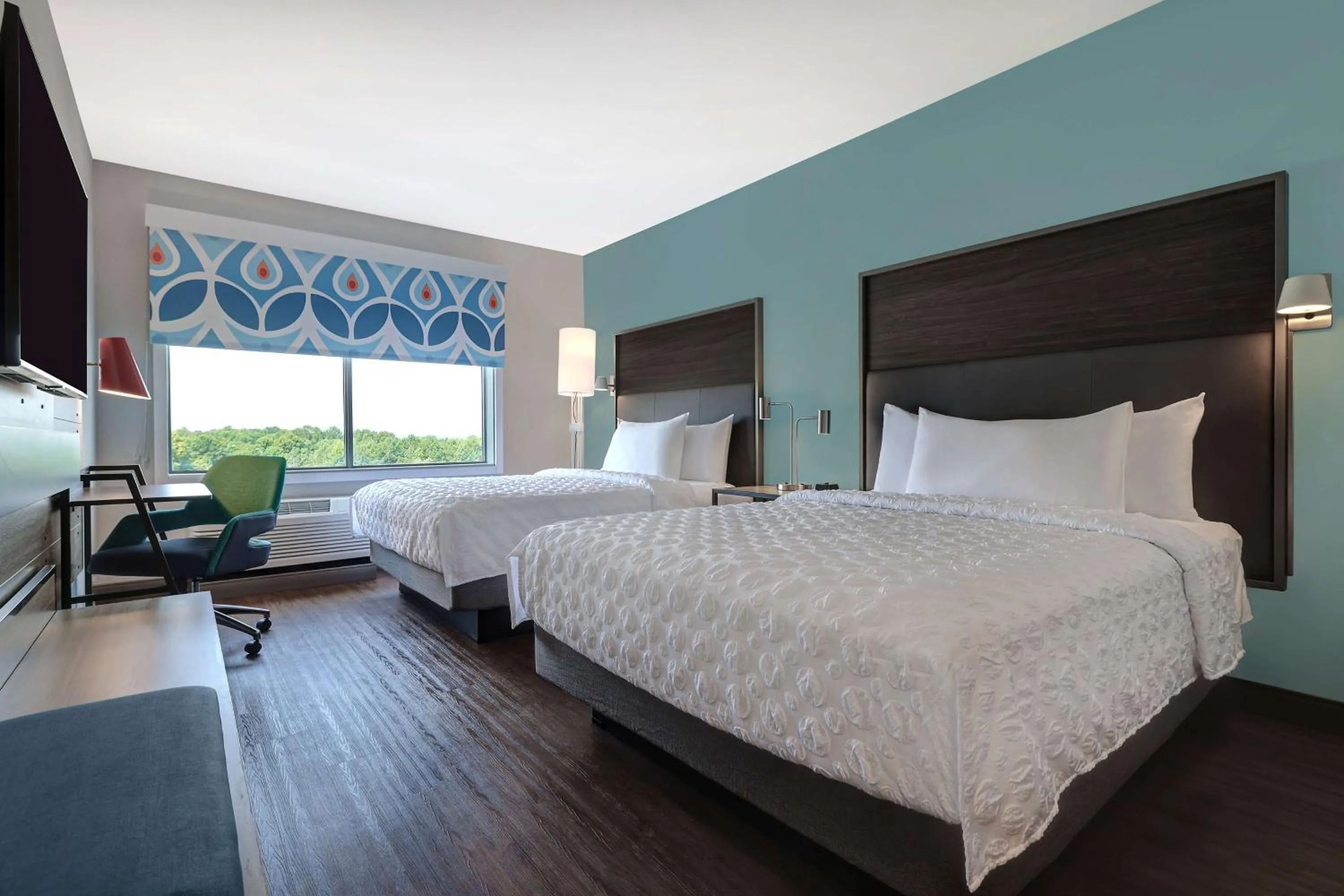 Queen Room with Two Queen Beds in Tru by Hilton Lithia Springs, GA
