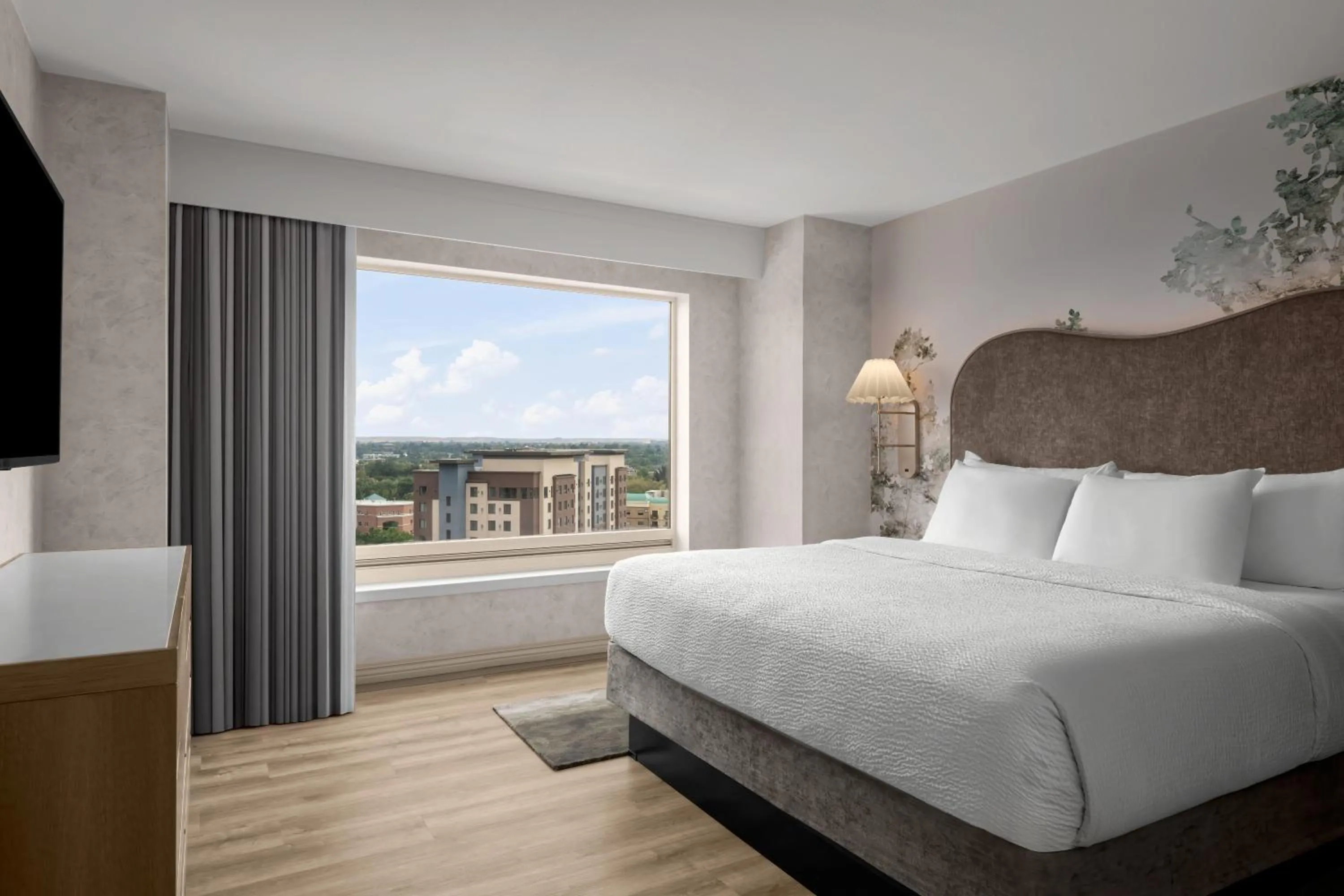 King Suite in The Grove Hotel