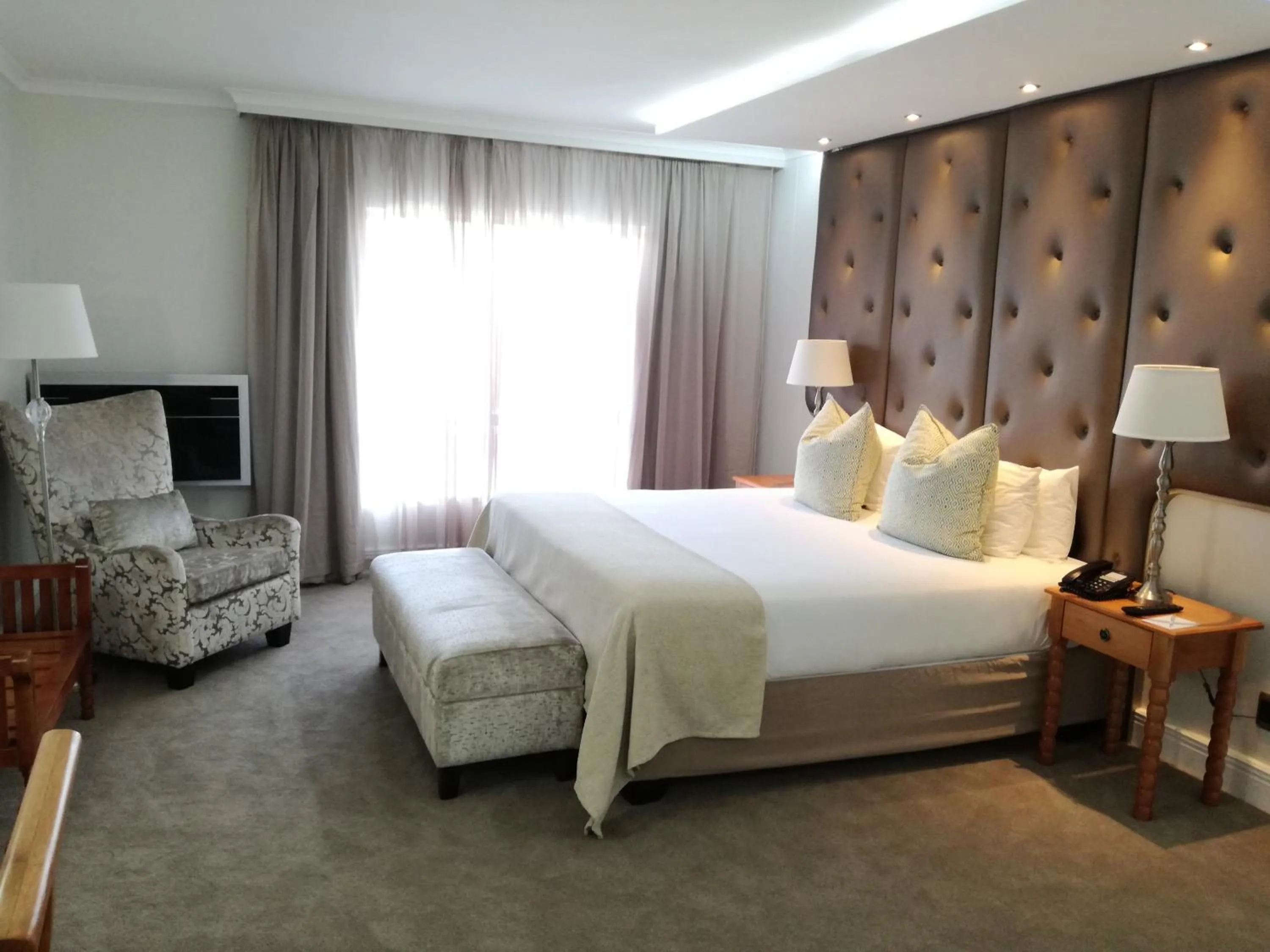 Family Suite in The Riverside Hotel