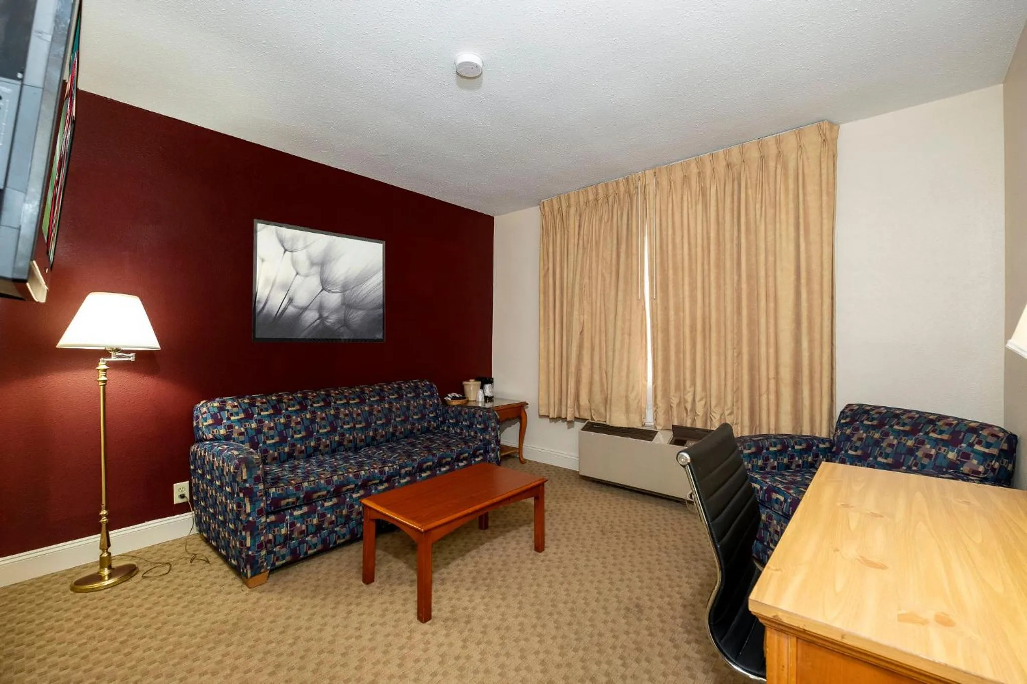 Suite with Two Double Beds Non-Smoking in Red Roof Inn & Suites Hazleton