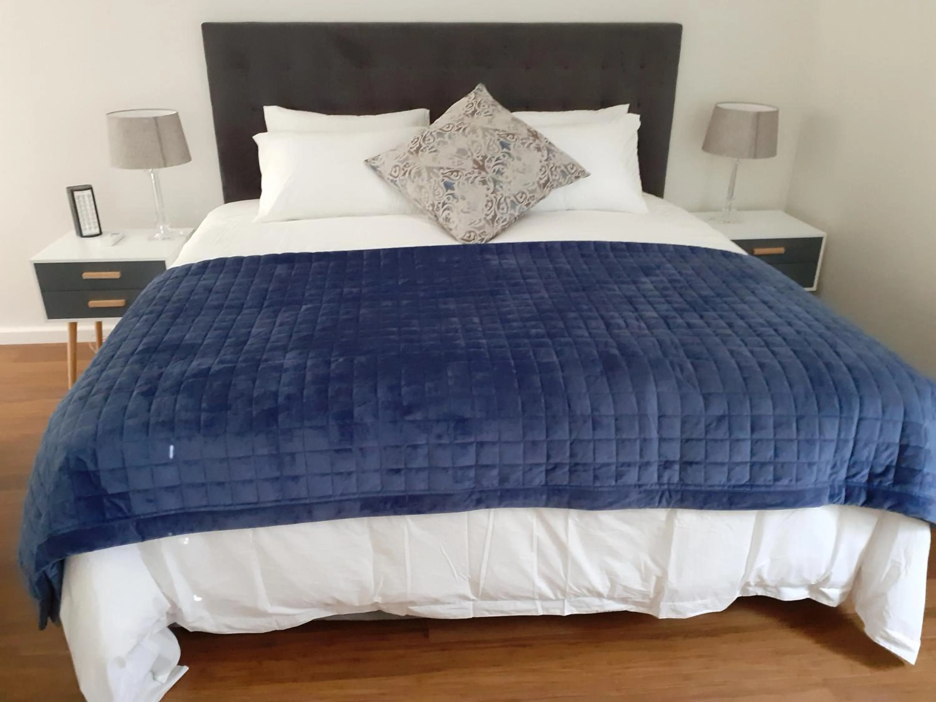 Premium King Room - single occupancy in Just Joey Lodge