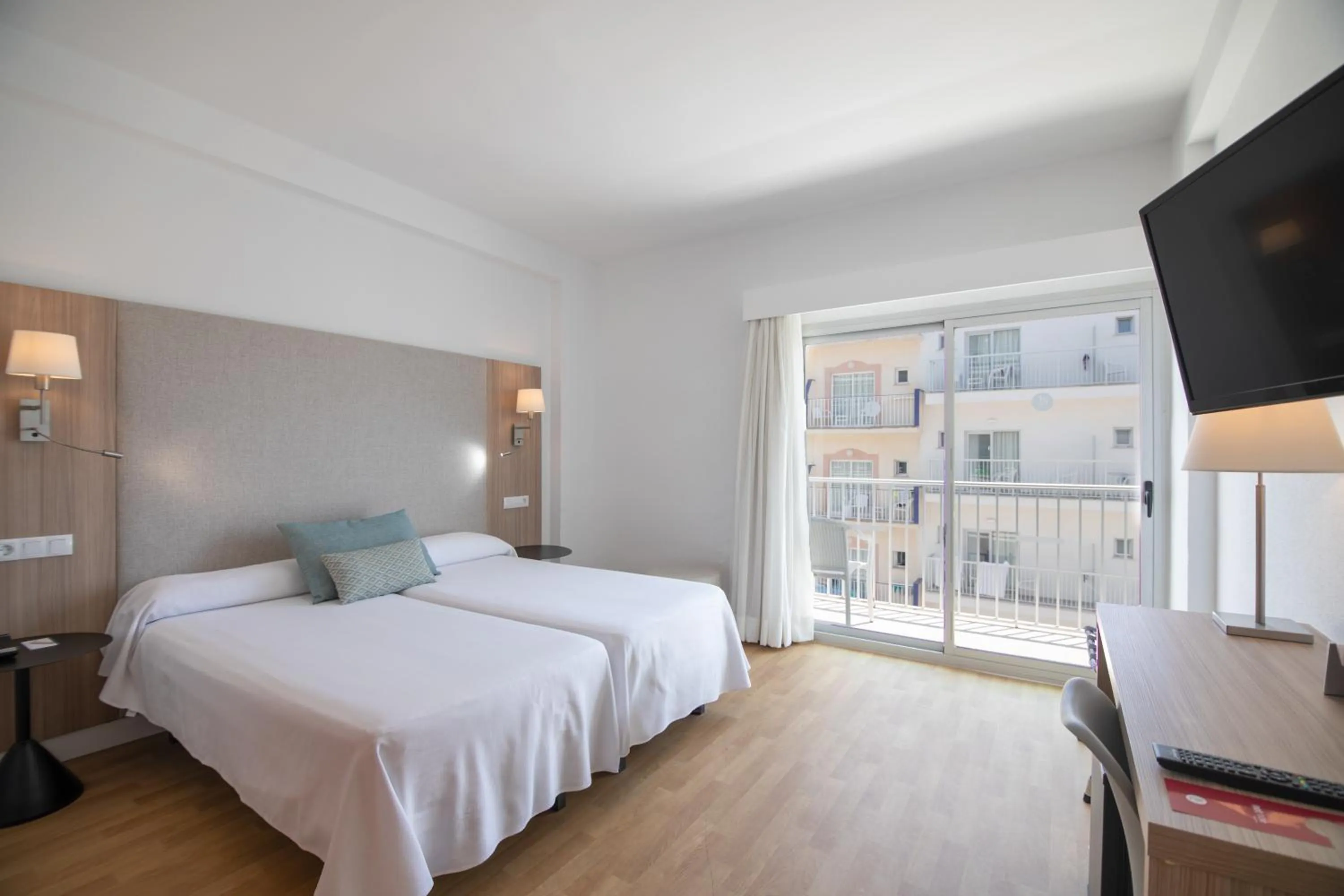 Double Room with Balcony in JS Ca'n Picafort