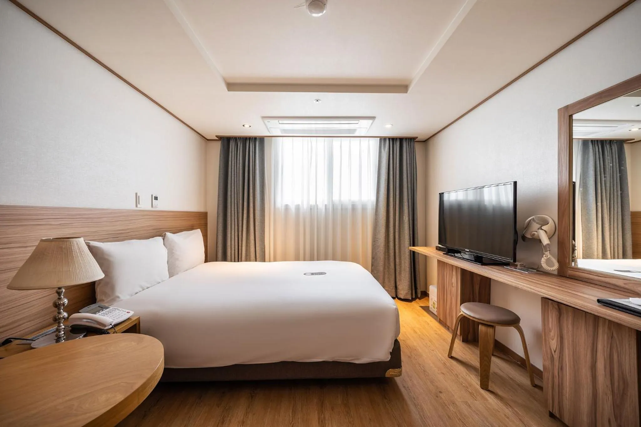 Standard Double Room with Washing Machine in Hotel Rest Seogwipo