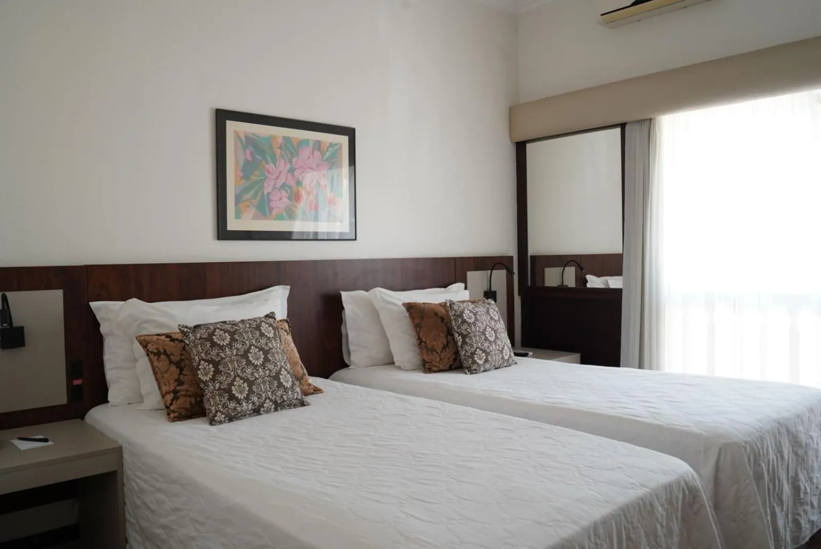 Superior Double Room - single occupancy in Plaza Blumenau Hotel