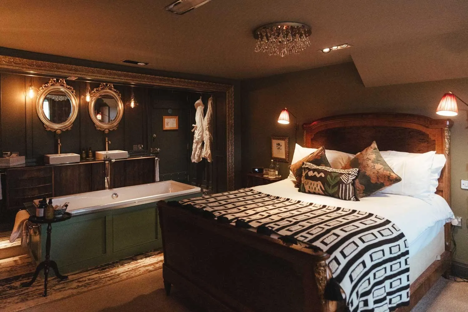 Superior Suite in The Five Bells Inn