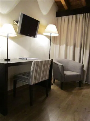 Superior Twin Room with Spa Access  - single occupancy in Balneario Cervantes