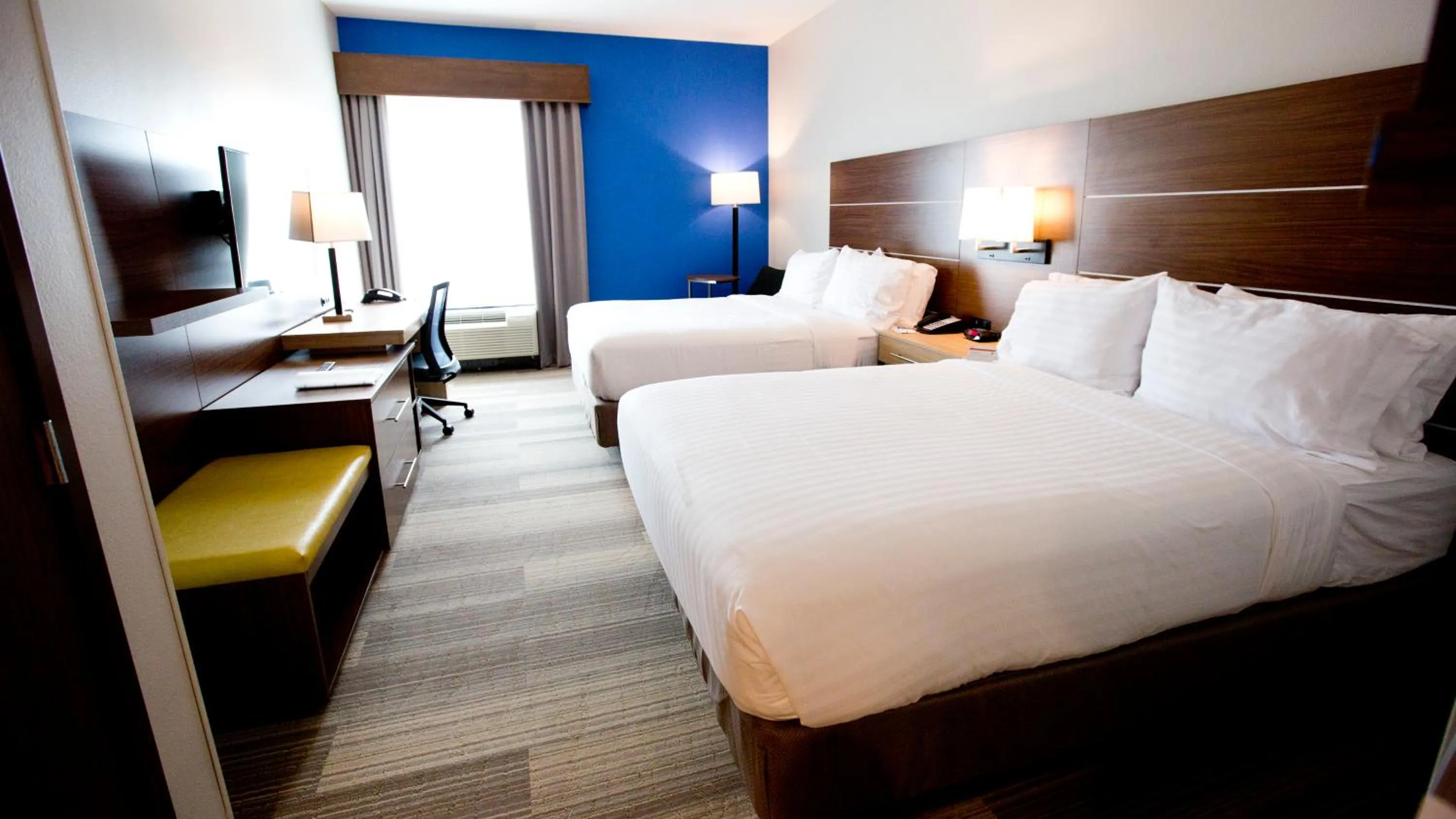 Standard Queen Room with Two Queen Beds in Holiday Inn Express & Suites Houston NW - Hwy 290 Cypress by IHG
