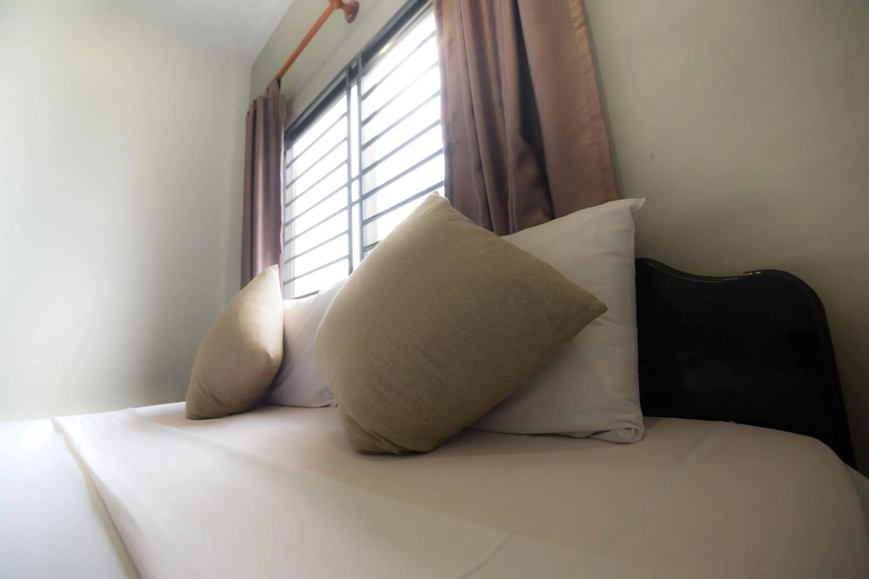 King Room in Pool Party Hostel