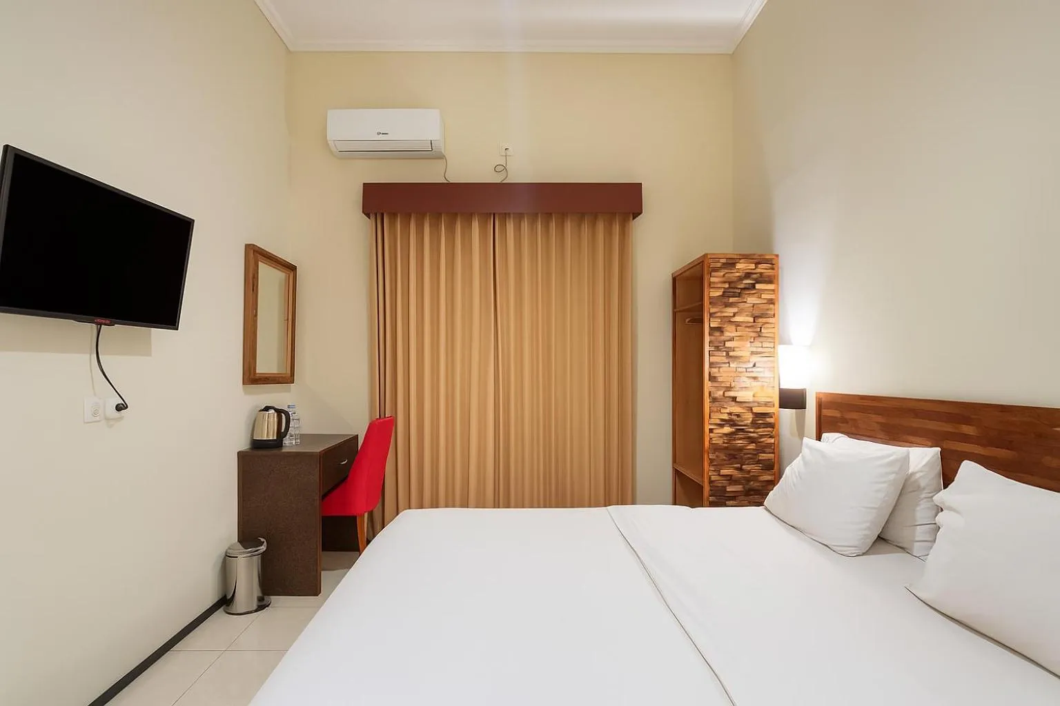 Superior Double Room in Ciptaningati Culture Hotel Batu