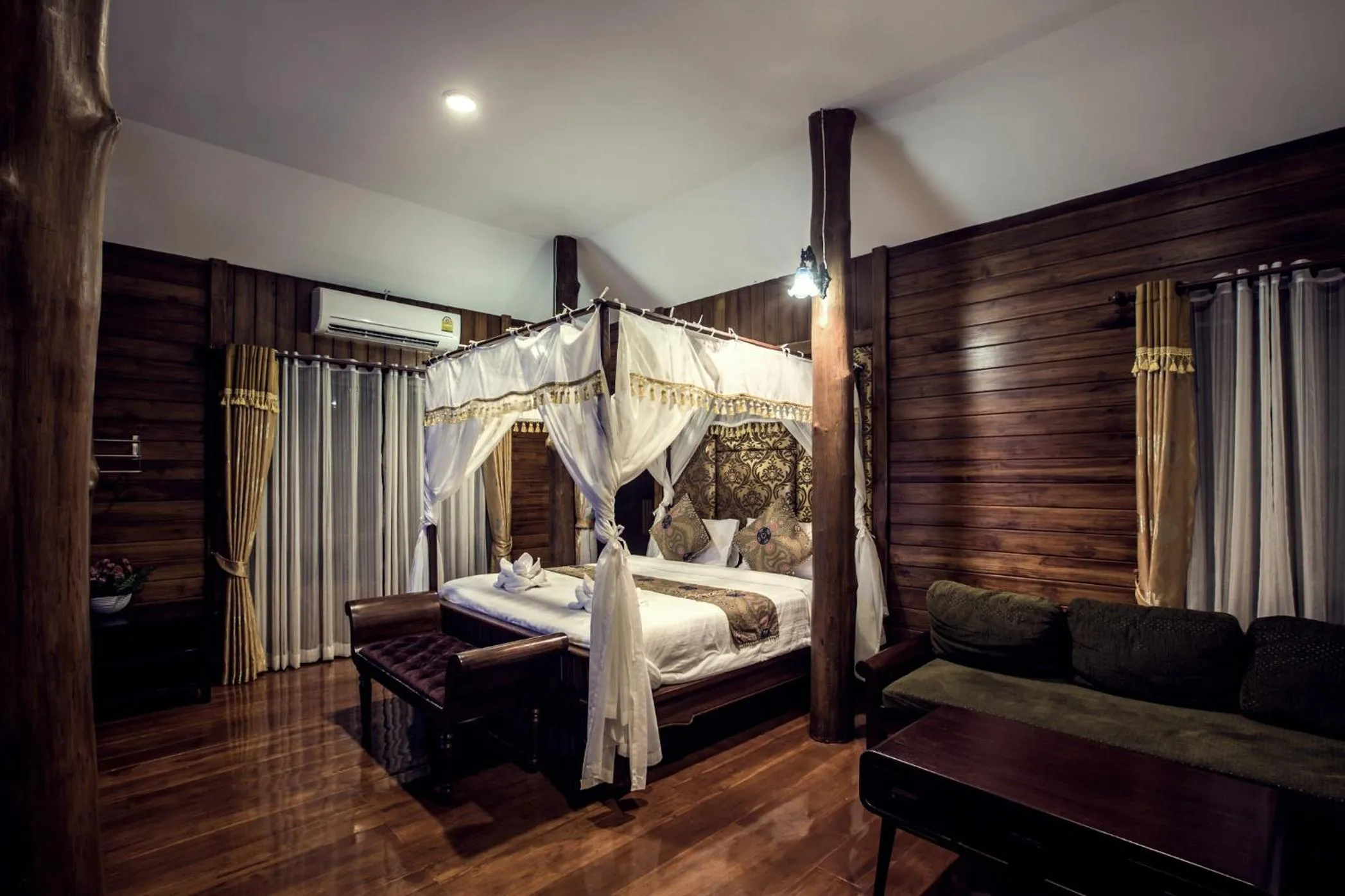 Deluxe Room in Buraphat Resort