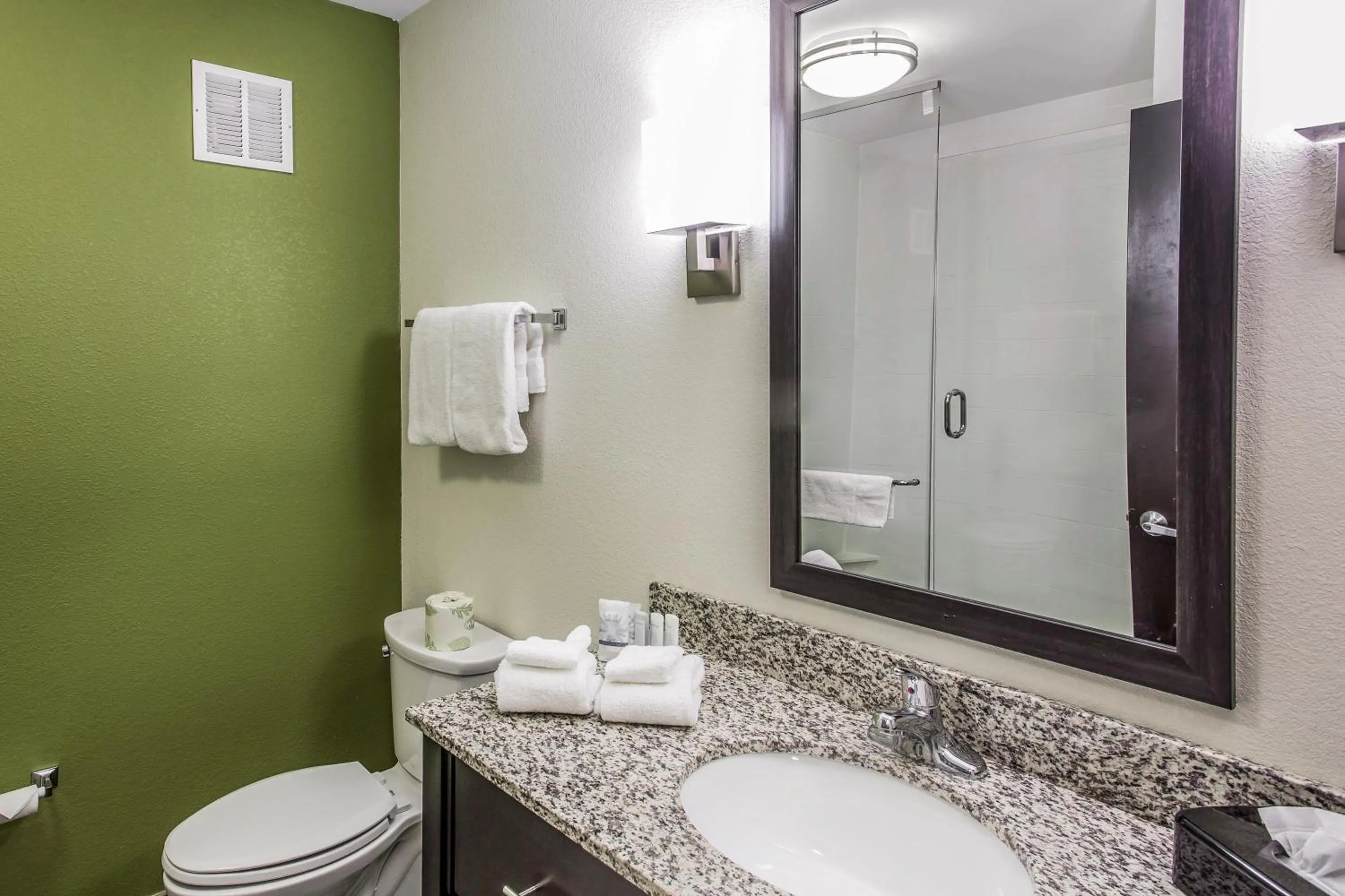 King Suite - Accessible/Non-Smoking in Sleep Inn & Suites Dayton