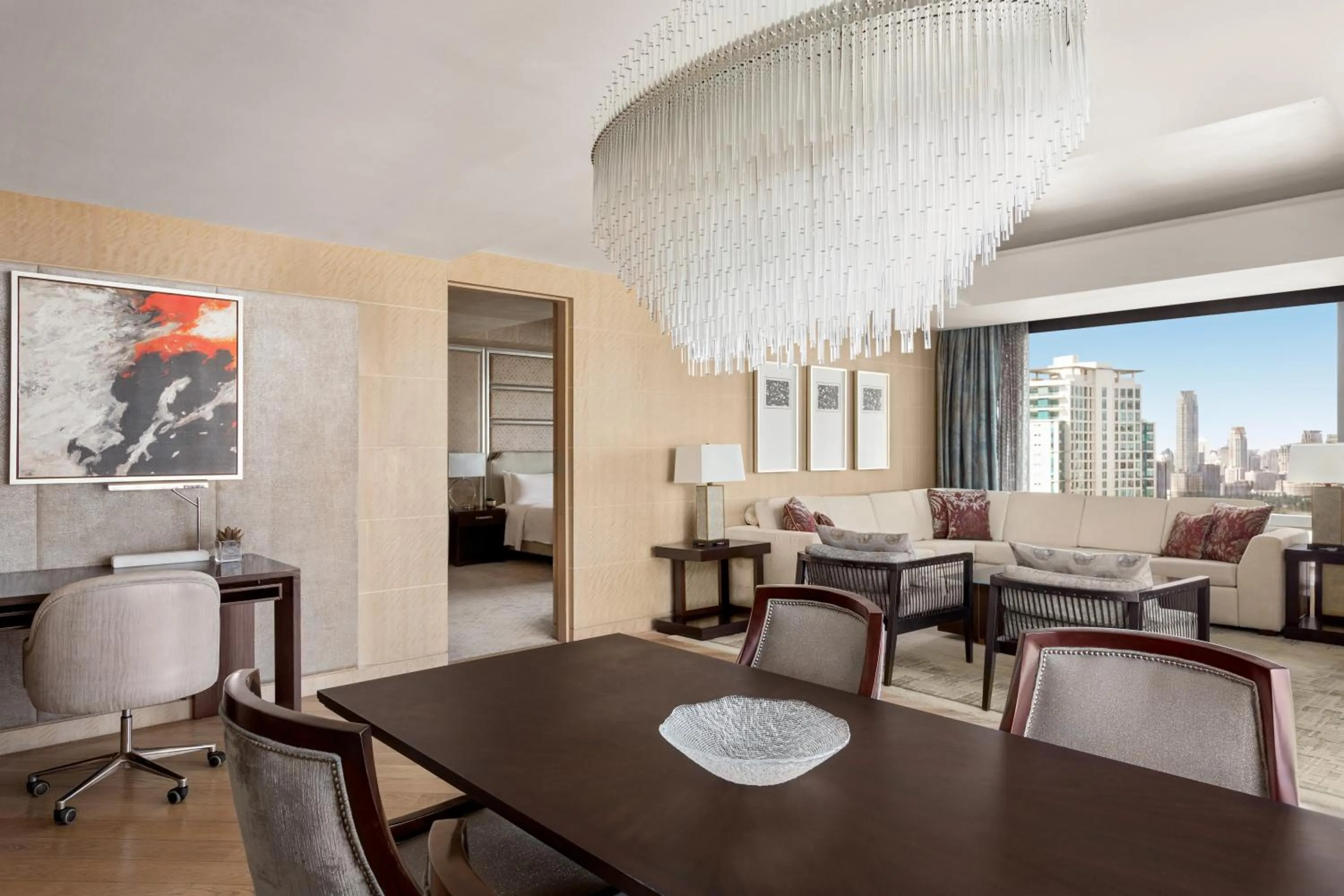 Premier Suite King in Shangri-La The Fort, Manila