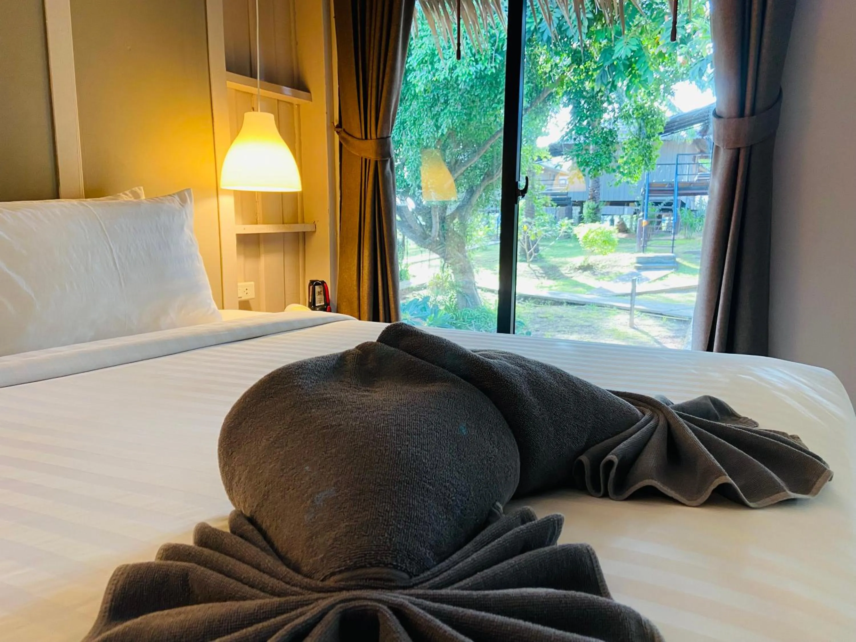 Bungalow Garden view in HIP Seaview Resort @ Phi Phi