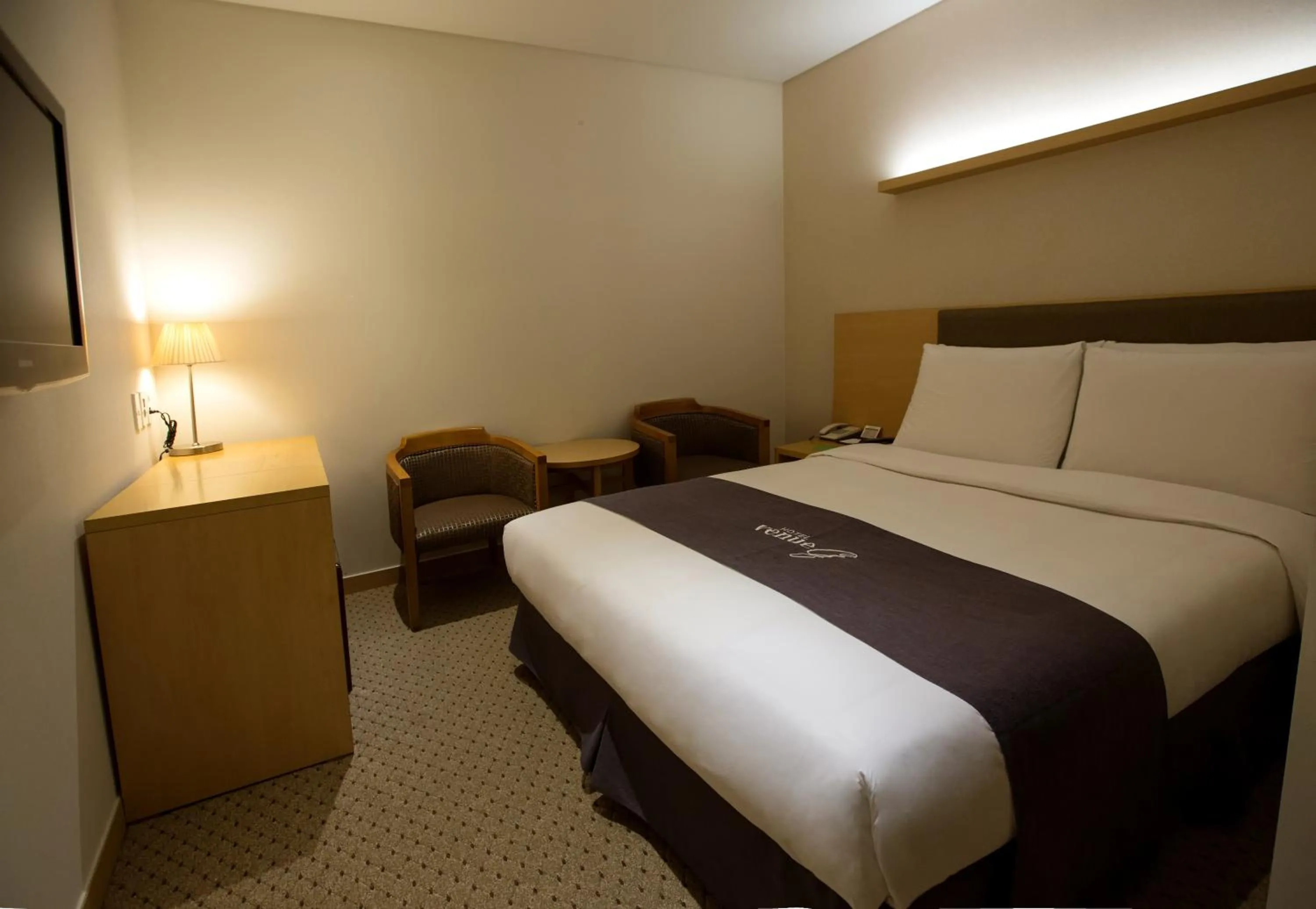 Budget Double Room (No Window) in Hotel Venue-G Seoul