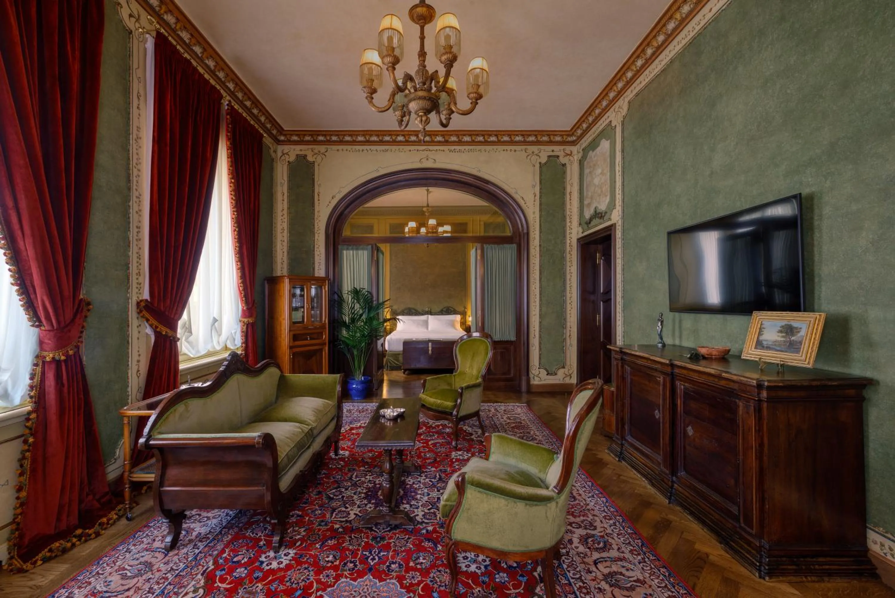 Suite Serenissima in Hotel Locarno