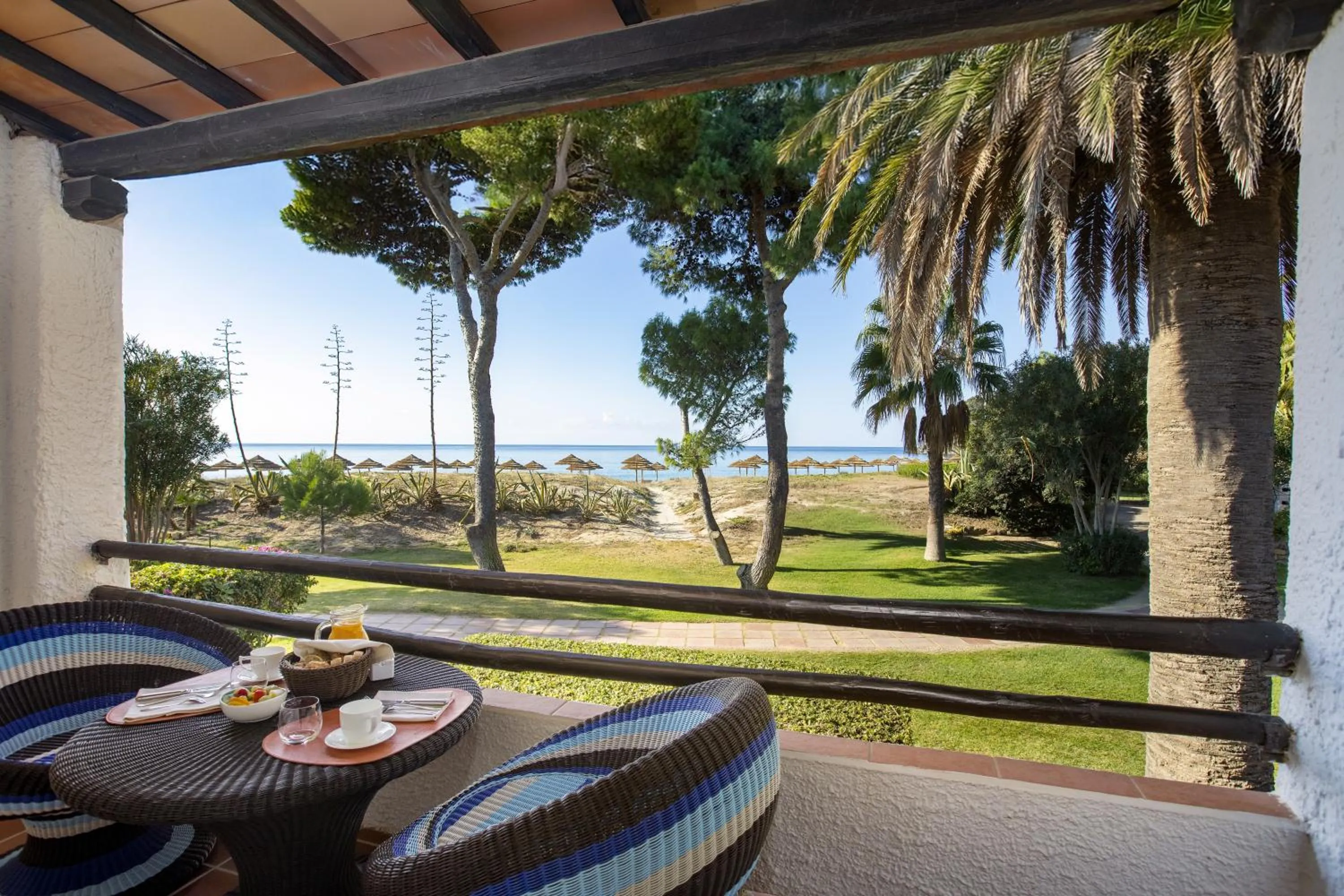 Superior Double Room with Sea View in Cormoran Hotel & Residence