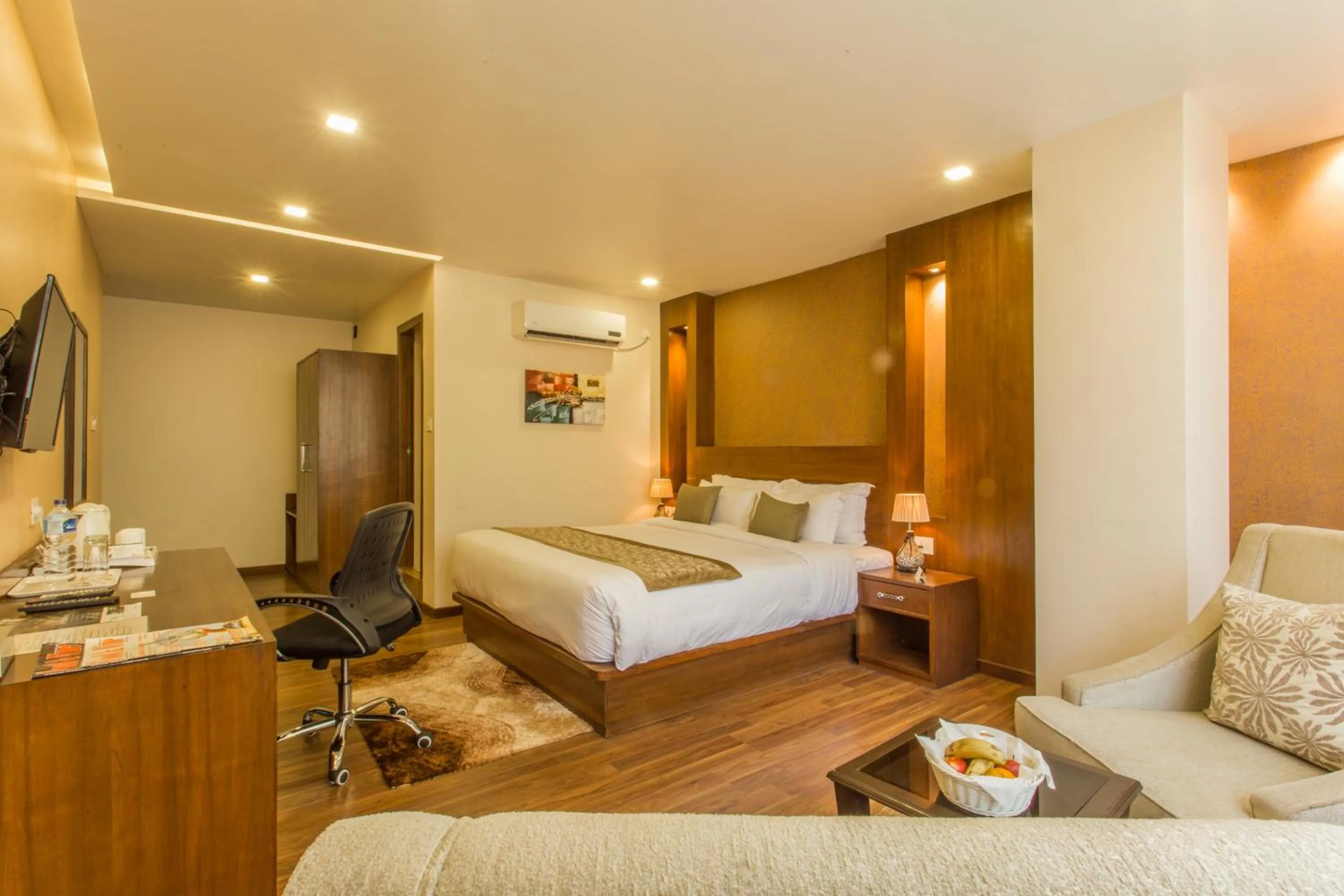 Deluxe Double or Twin Room in Yatri Suites and Spa
