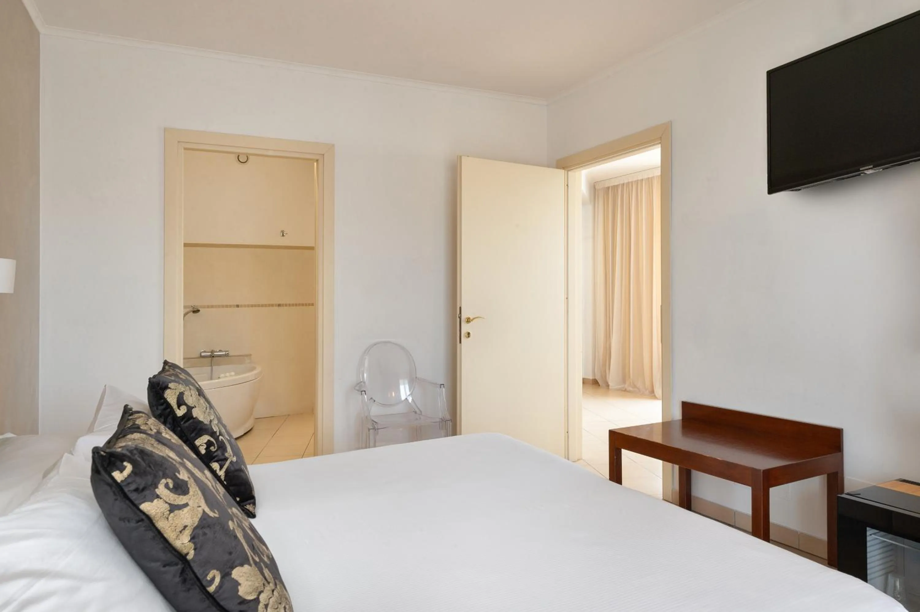 Family Suite in Grand Hotel Sofia