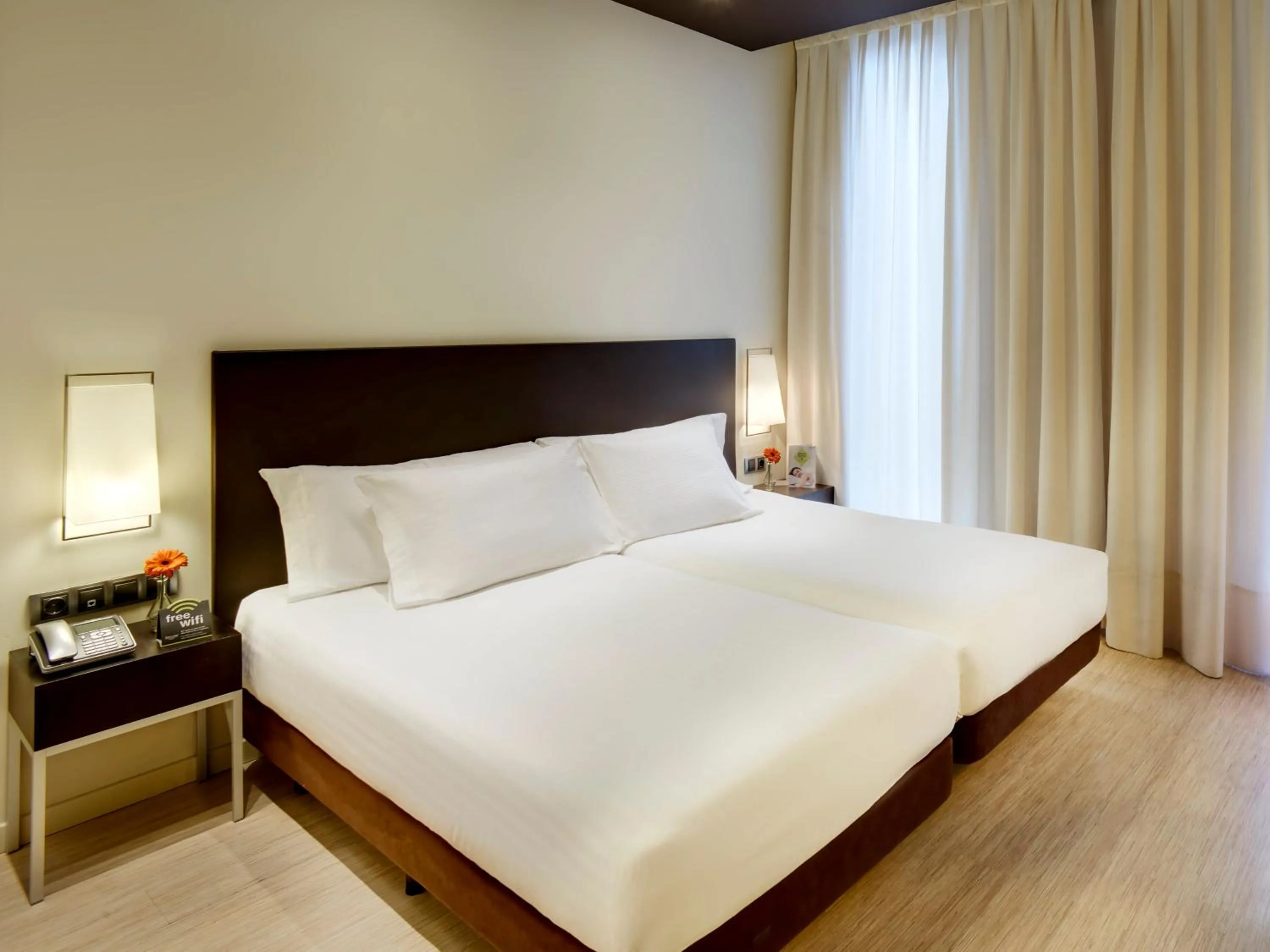 Junior Suite Quadruple in Sercotel Boulevard Vitoria-Gasteiz