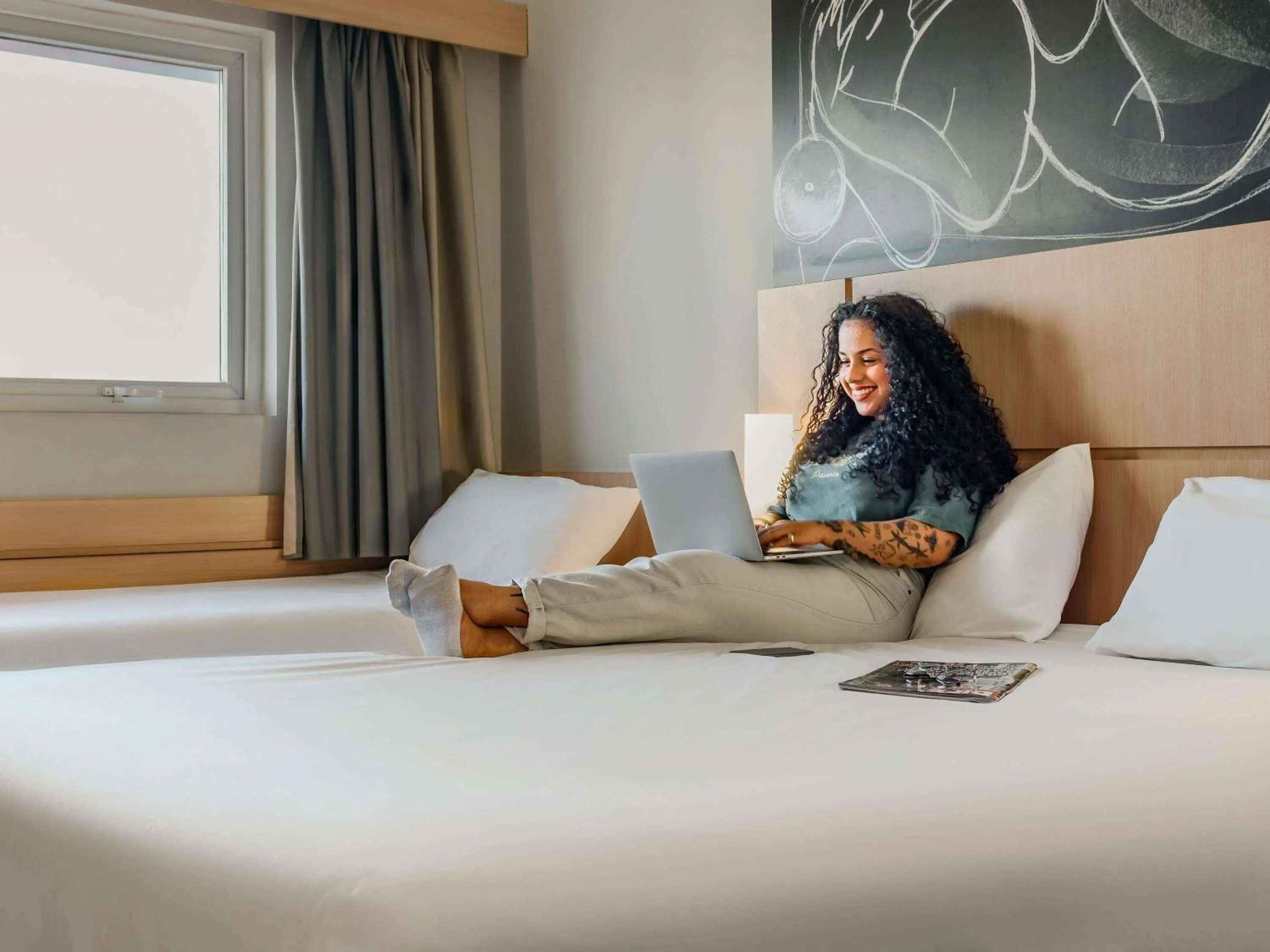 Standard Room with Double and Single Bed in Ibis Foz do Iguaçu