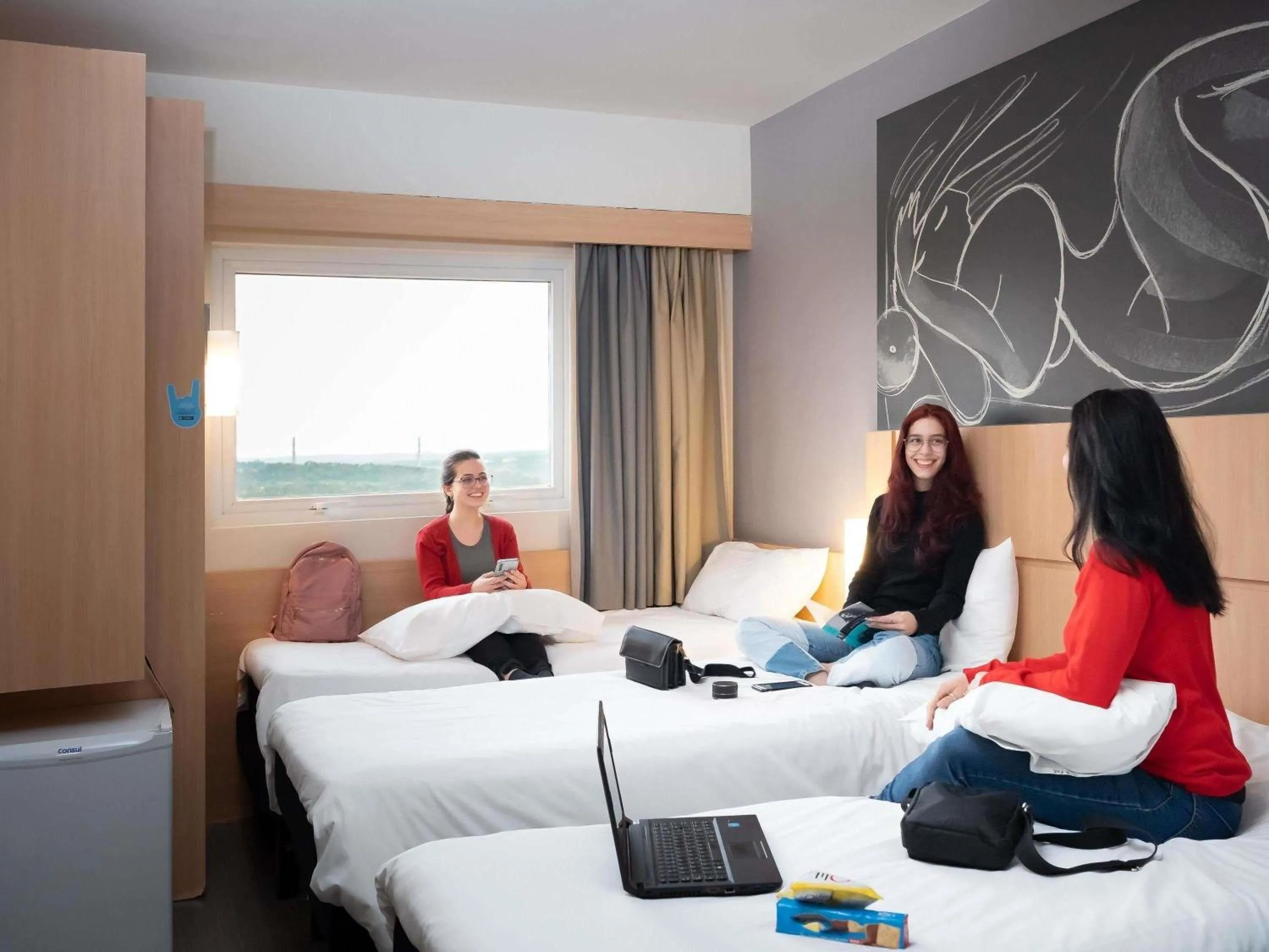 Standard Room With Three Single Beds in Ibis Foz do Iguaçu