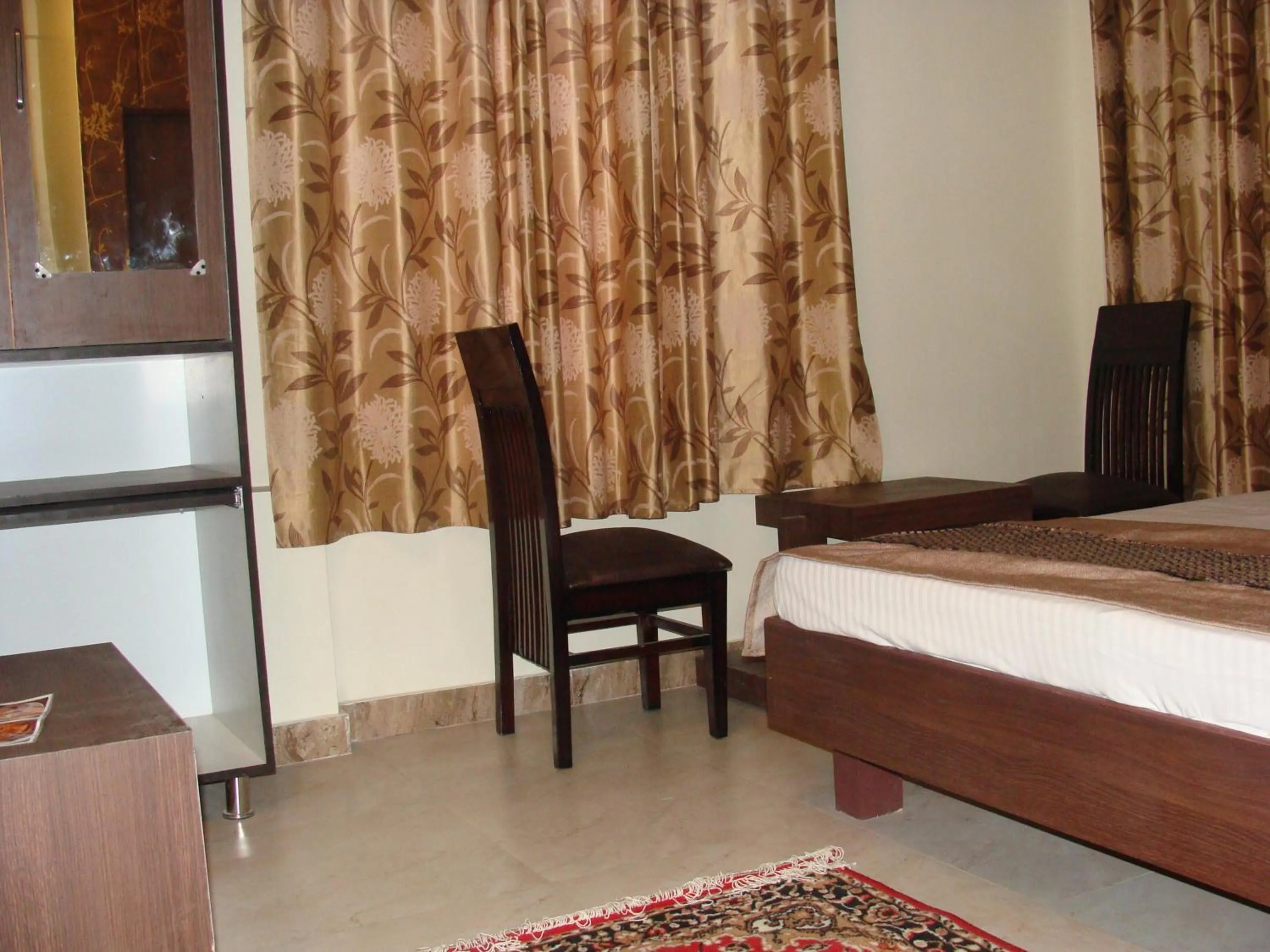 Superior King Room - single occupancy in Hotel Abhinandan Grand