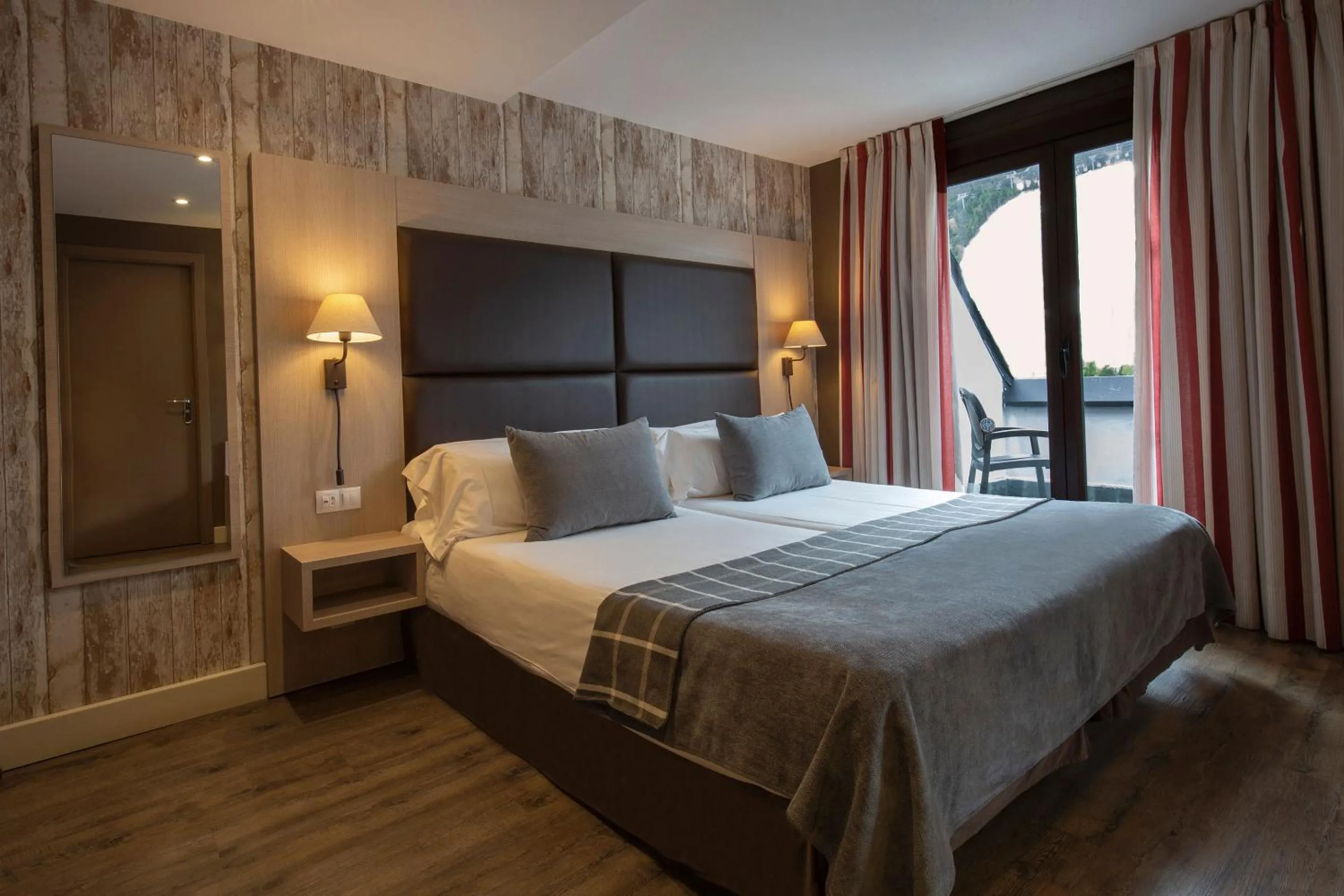 Double or Twin Room in Hotel Himàlaia Soldeu by Nexta