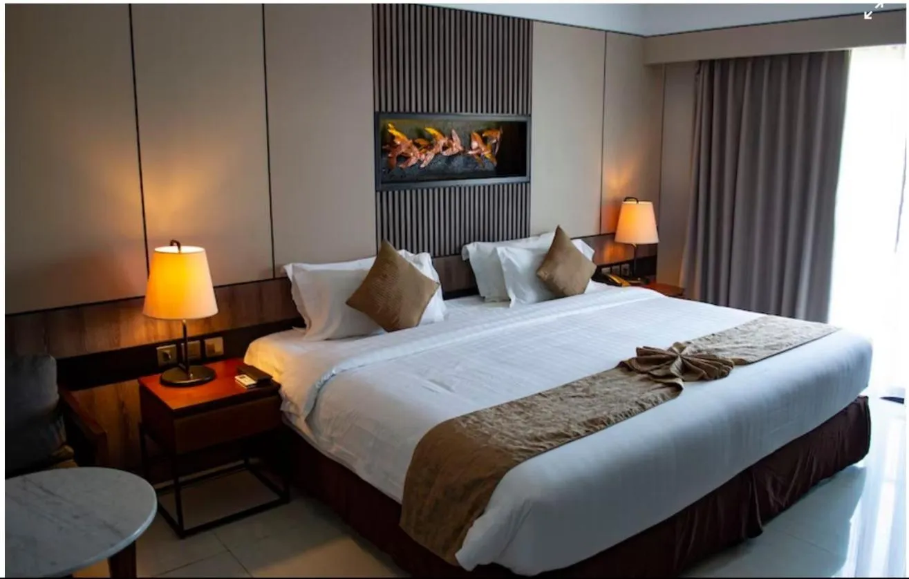 Deluxe Double Room in Hotel Sarawan