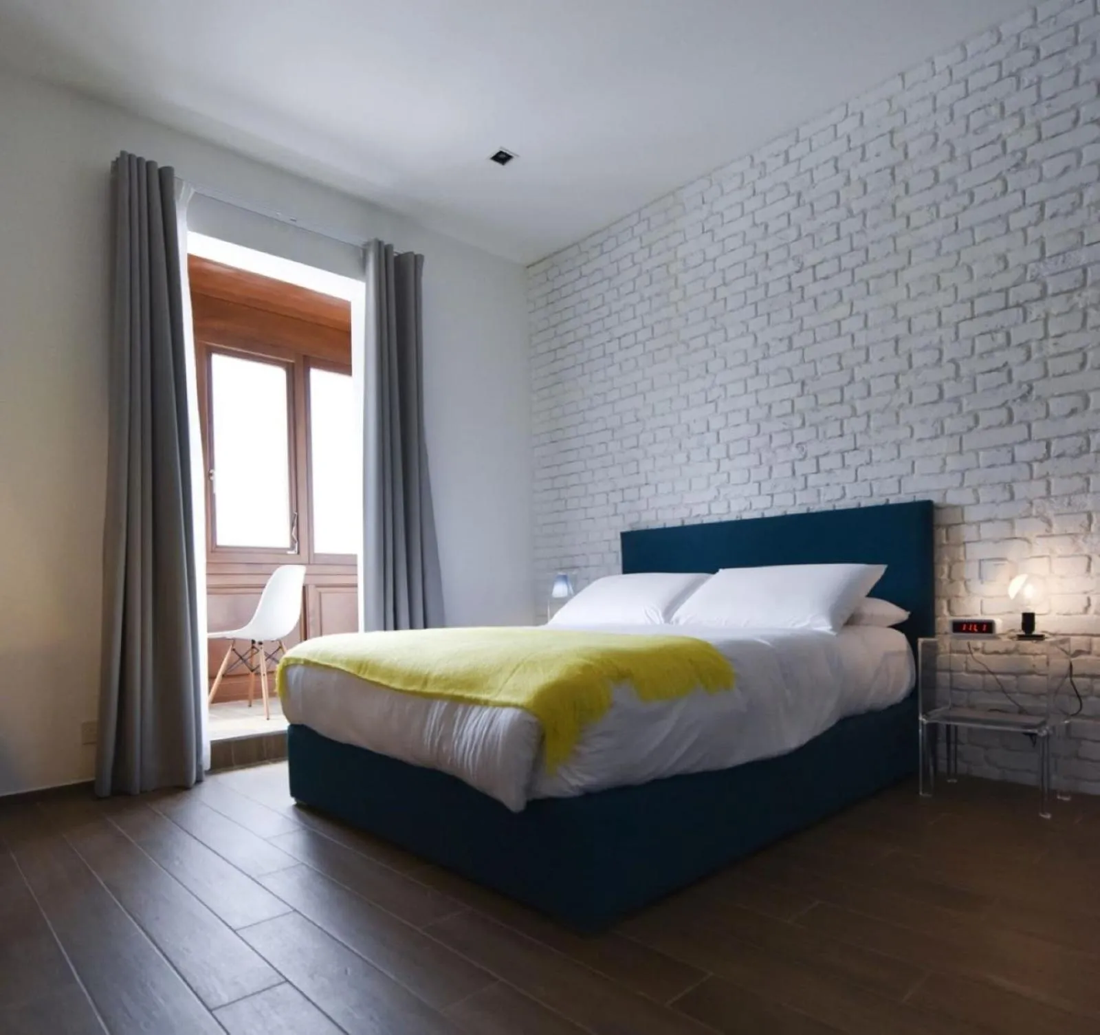 Deluxe Room in Quaint Boutique Hotel Xewkija