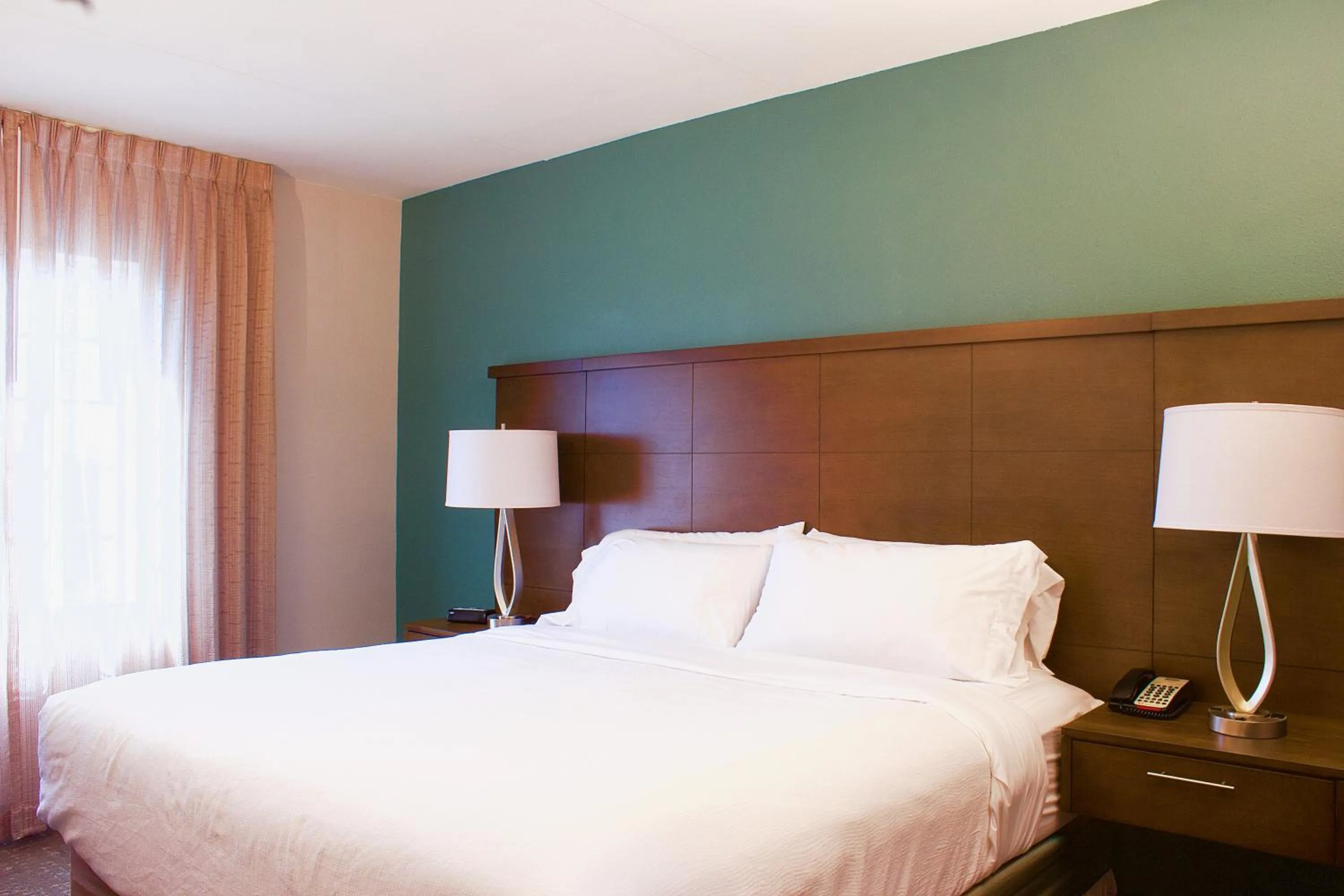 Two-Bedroom Suite - Disability Access/Non-Smoking in Staybridge Suites Chattanooga-Hamilton Place by IHG
