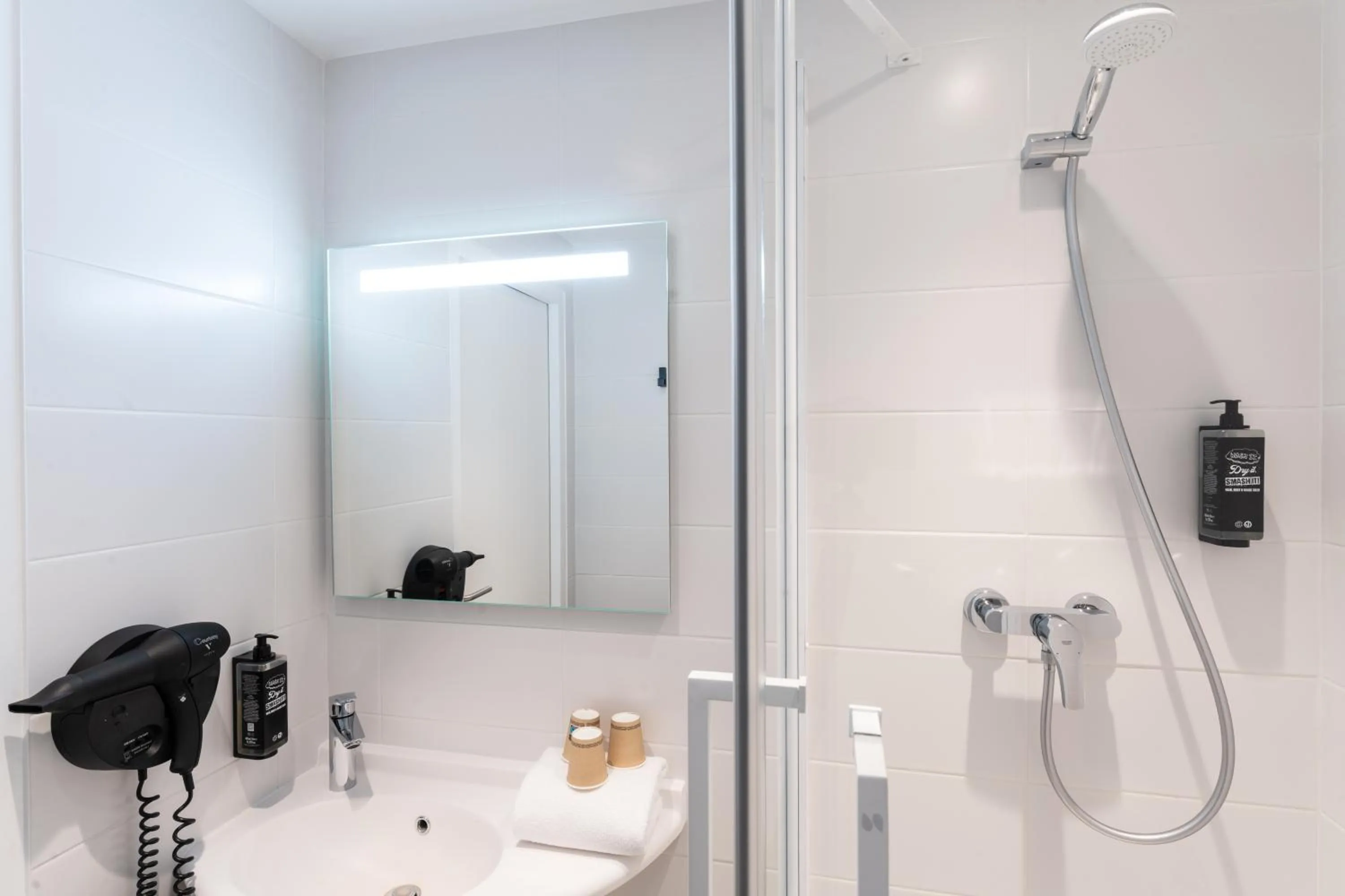 Double Room with Bunk Bed in Hotel Ibis Budget Rennes Cesson