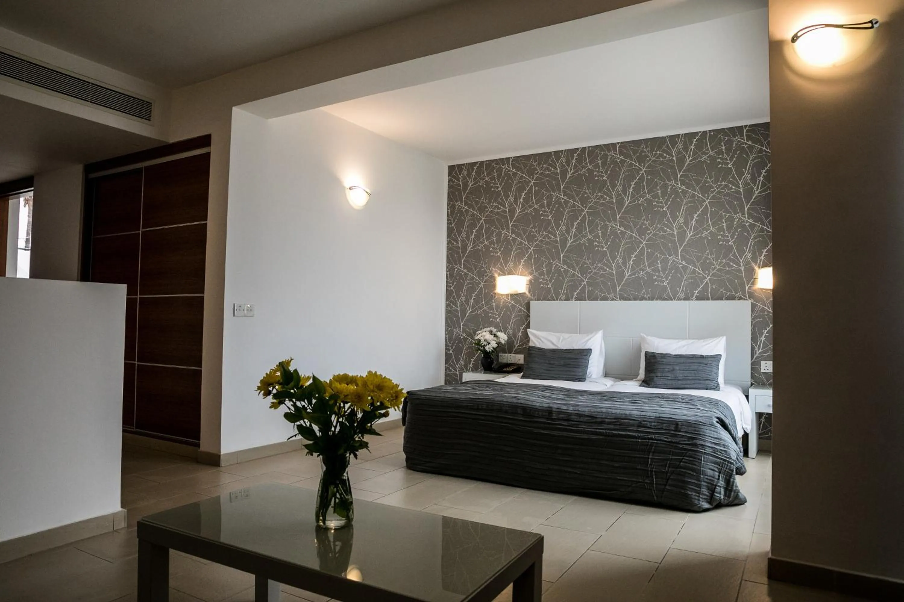 Junior Suite in Theo Sunset Bay Hotel