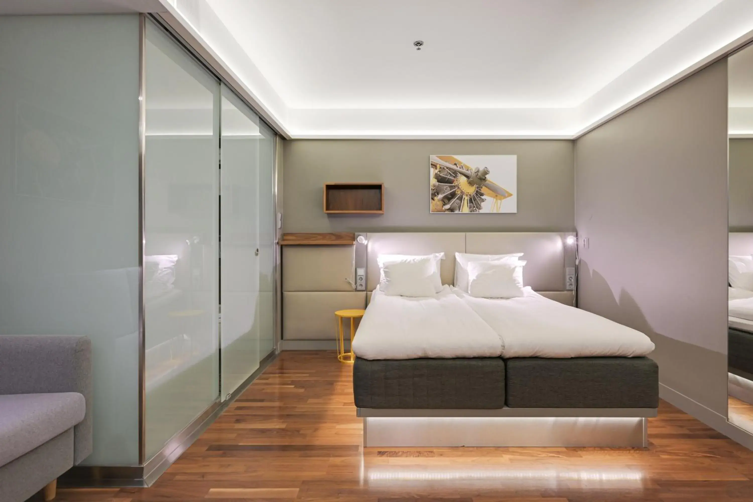 Comfort Hotel Xpress Helsinki Airport Terminal Comfort Hotel Xpress Helsinki Airport Terminal