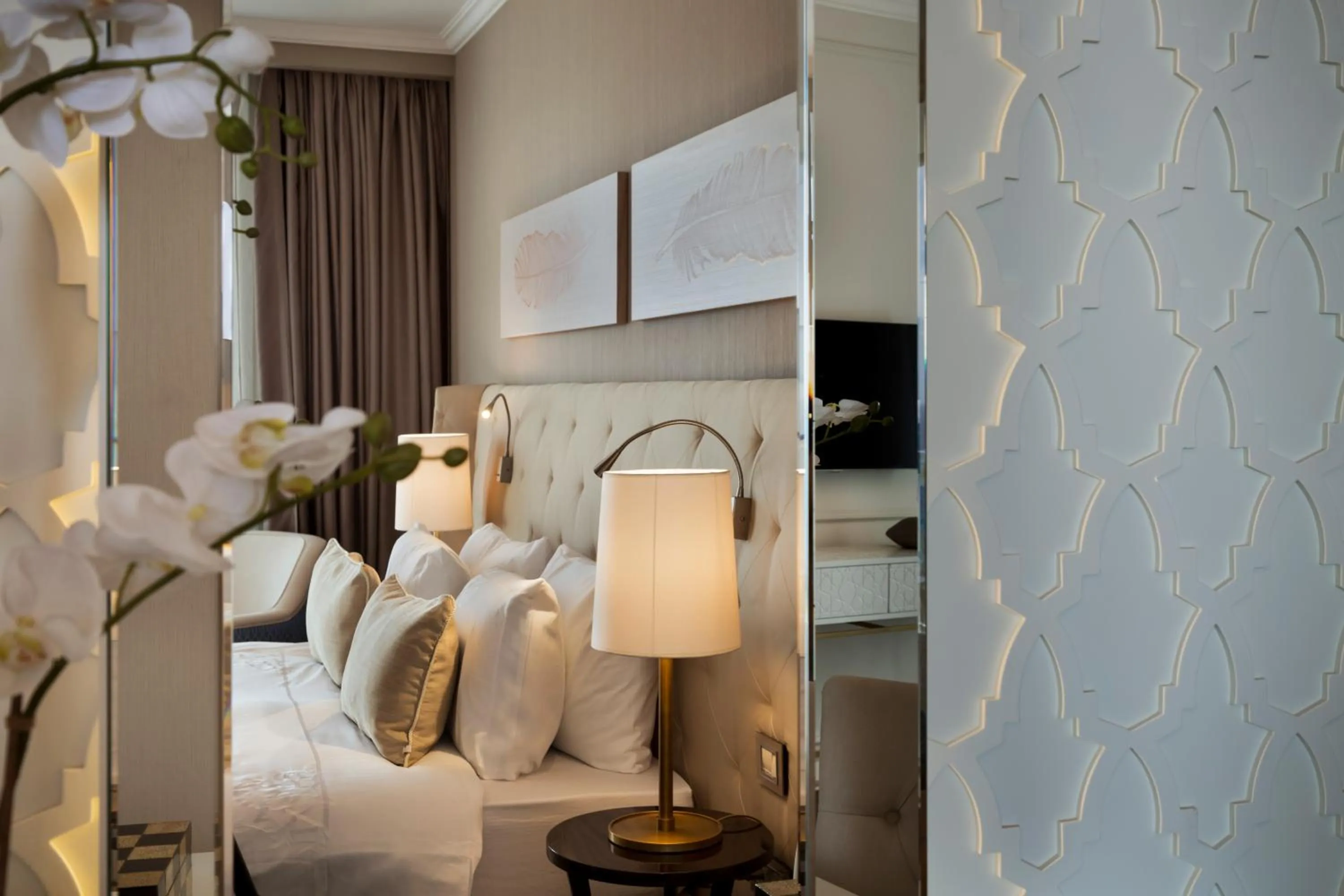 Classic Room with Balcony in David Tower Hotel Netanya by Prima Hotels - 16 years Plus