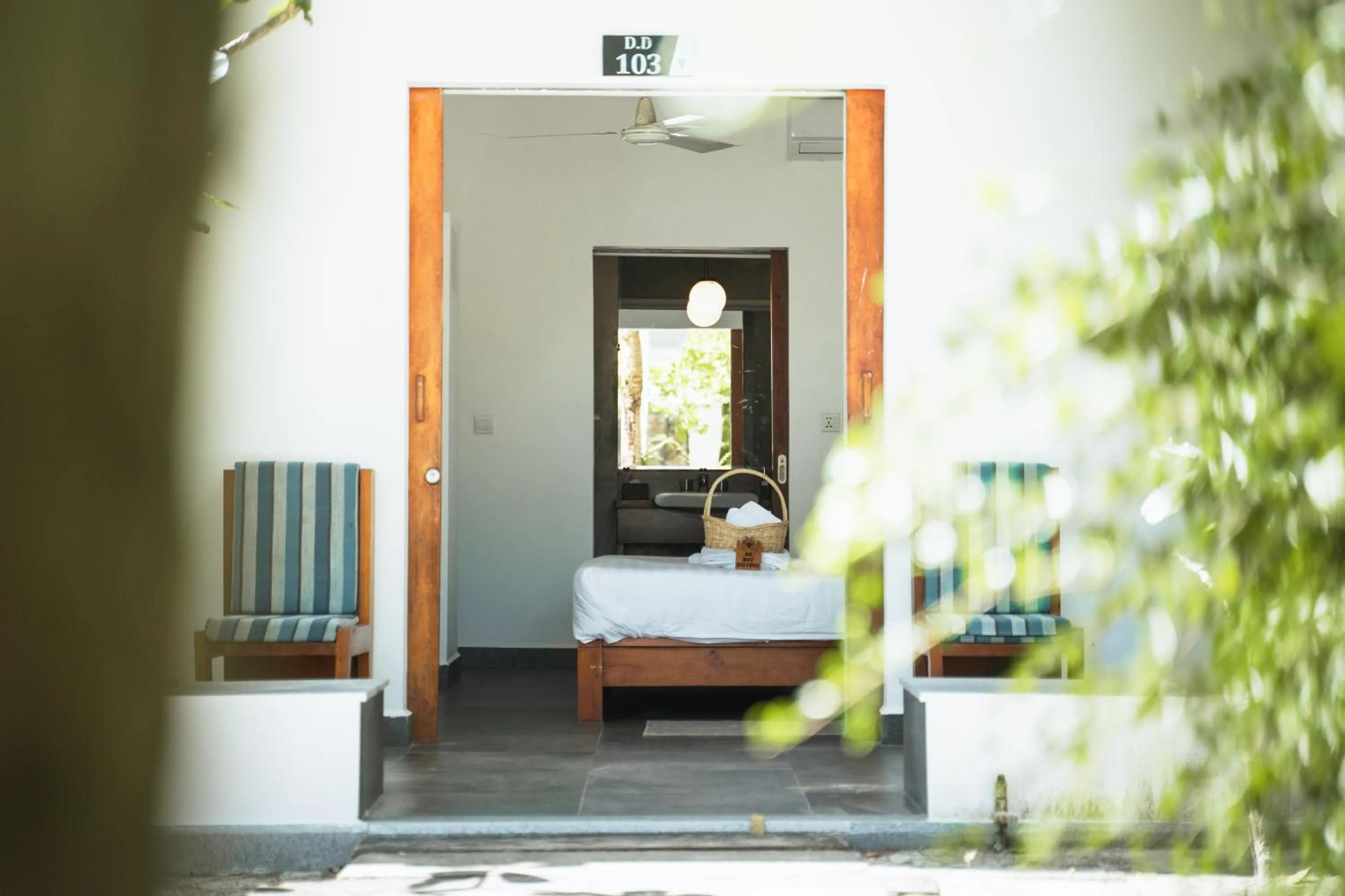 Deluxe Double Room with Pool View in Long Set Resort