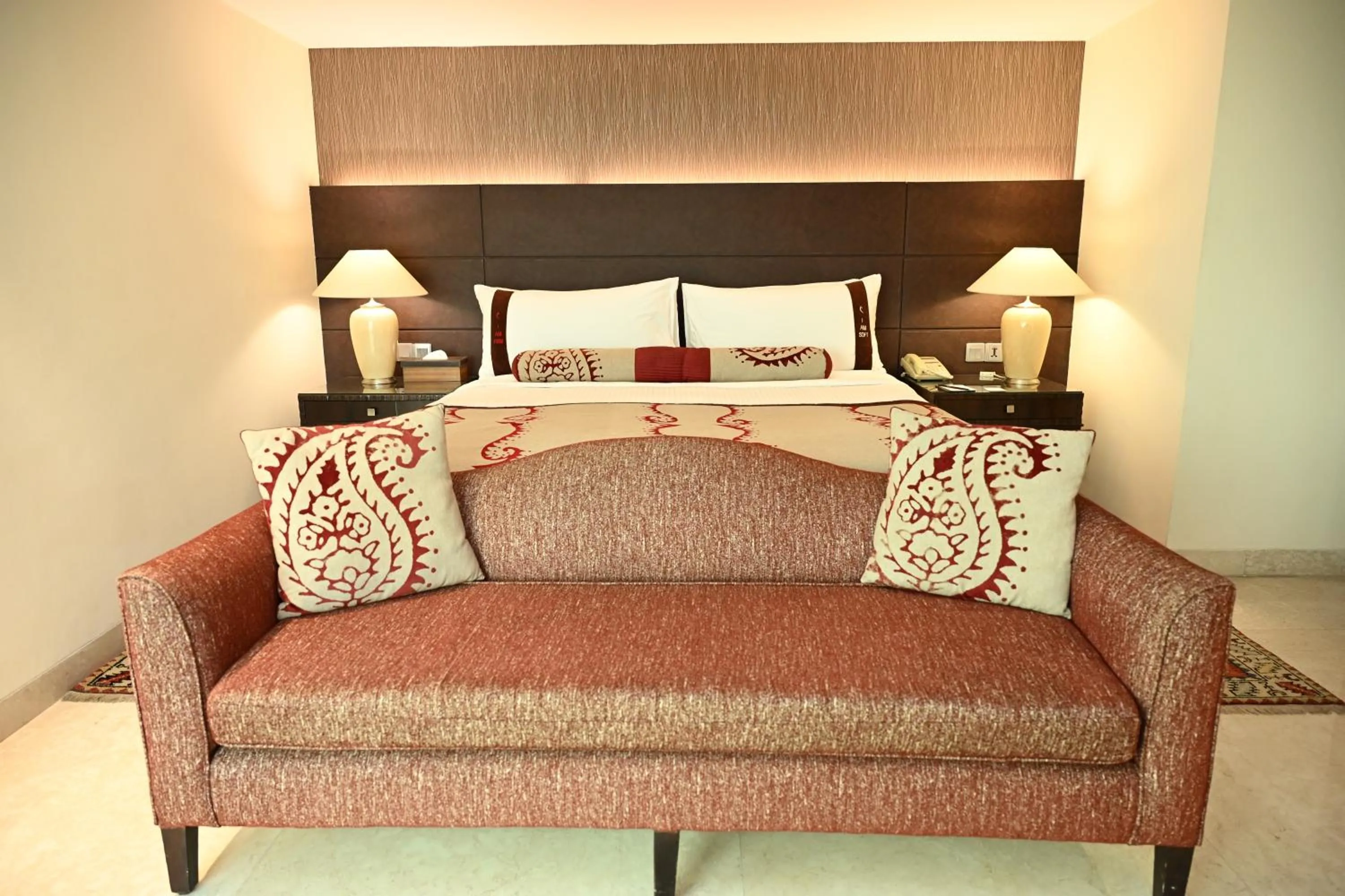 Luxury Suite - 10% discount on Food & soft beverages, Laundry & Spa in The LaLiT New Delhi